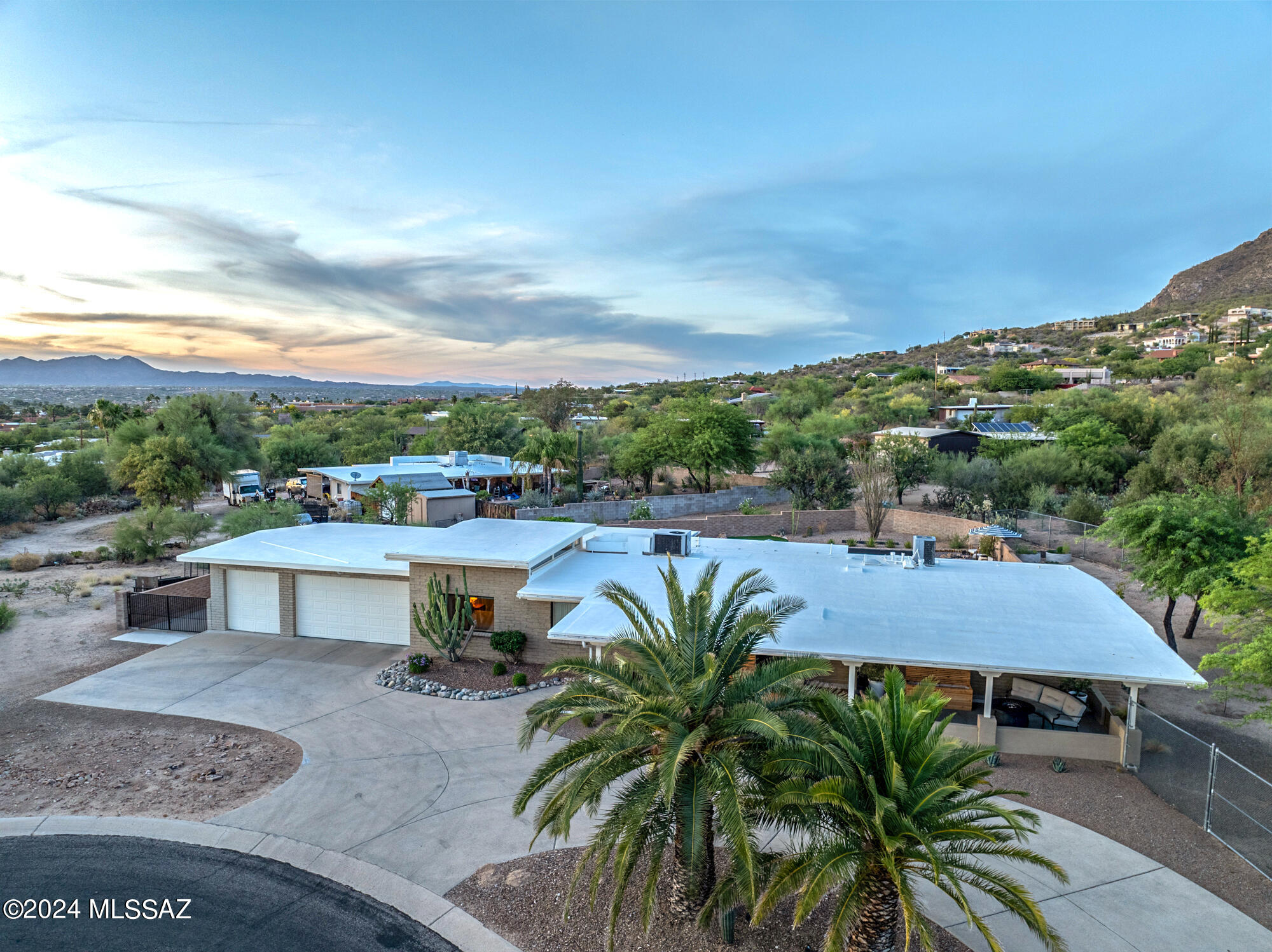 Rancho Catalina(107-221) - Residential