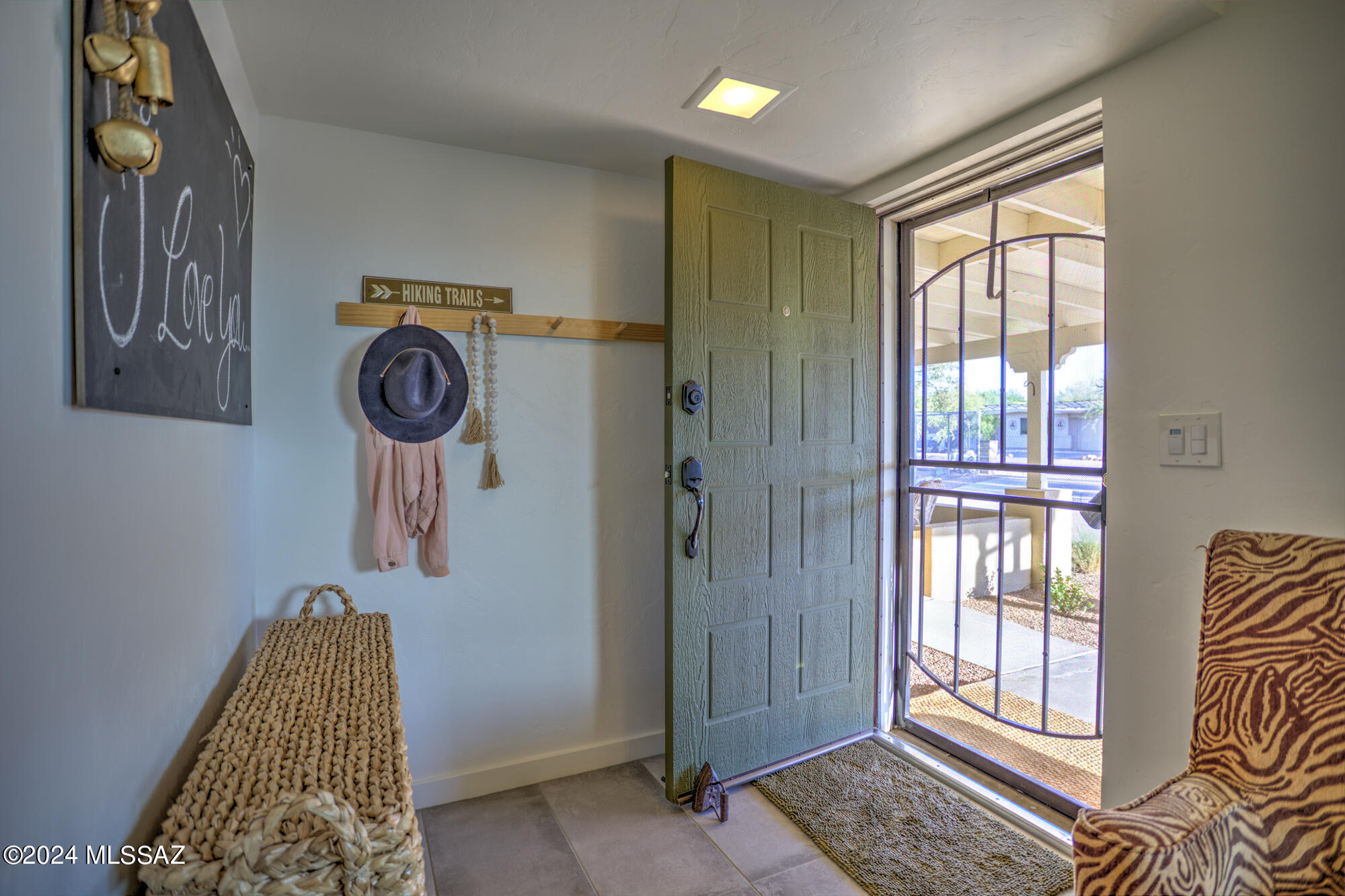 Rancho Catalina(107-221) - Residential