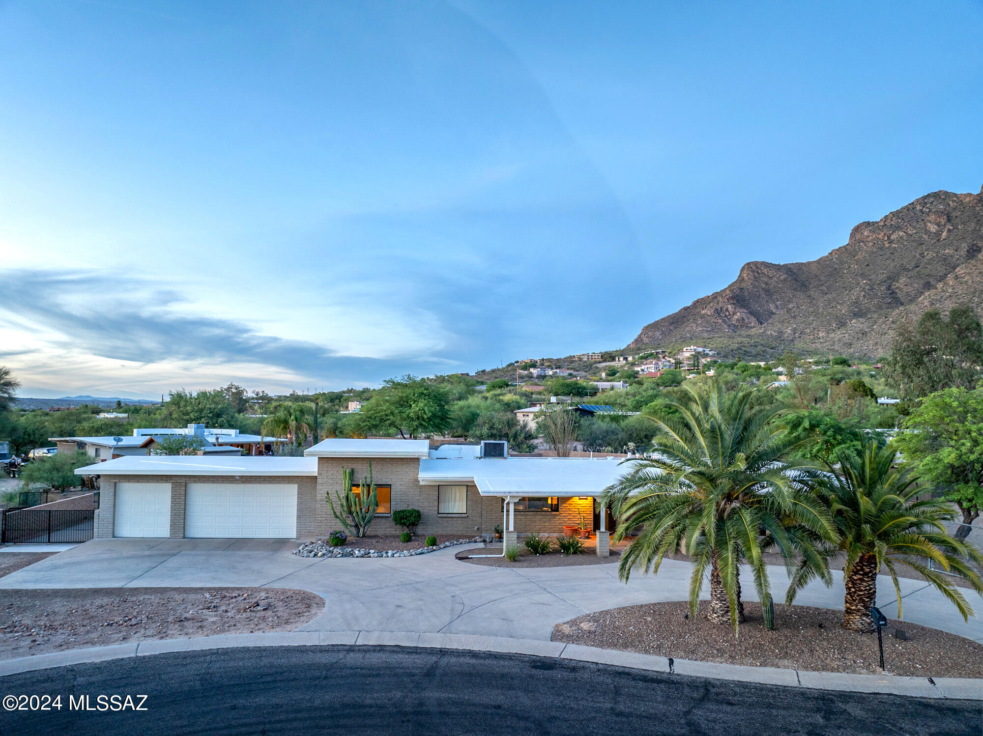 Rancho Catalina(107-221) - Residential