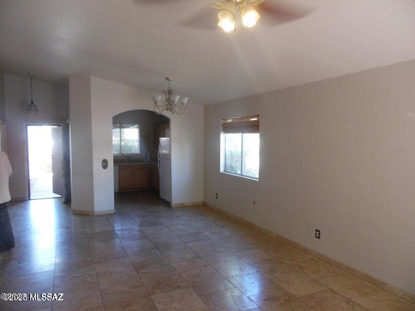 Tucson, Arizona 85741, United States, 3 Bedrooms Bedrooms, ,2 BathroomsBathrooms,Residential,Pending,138597
