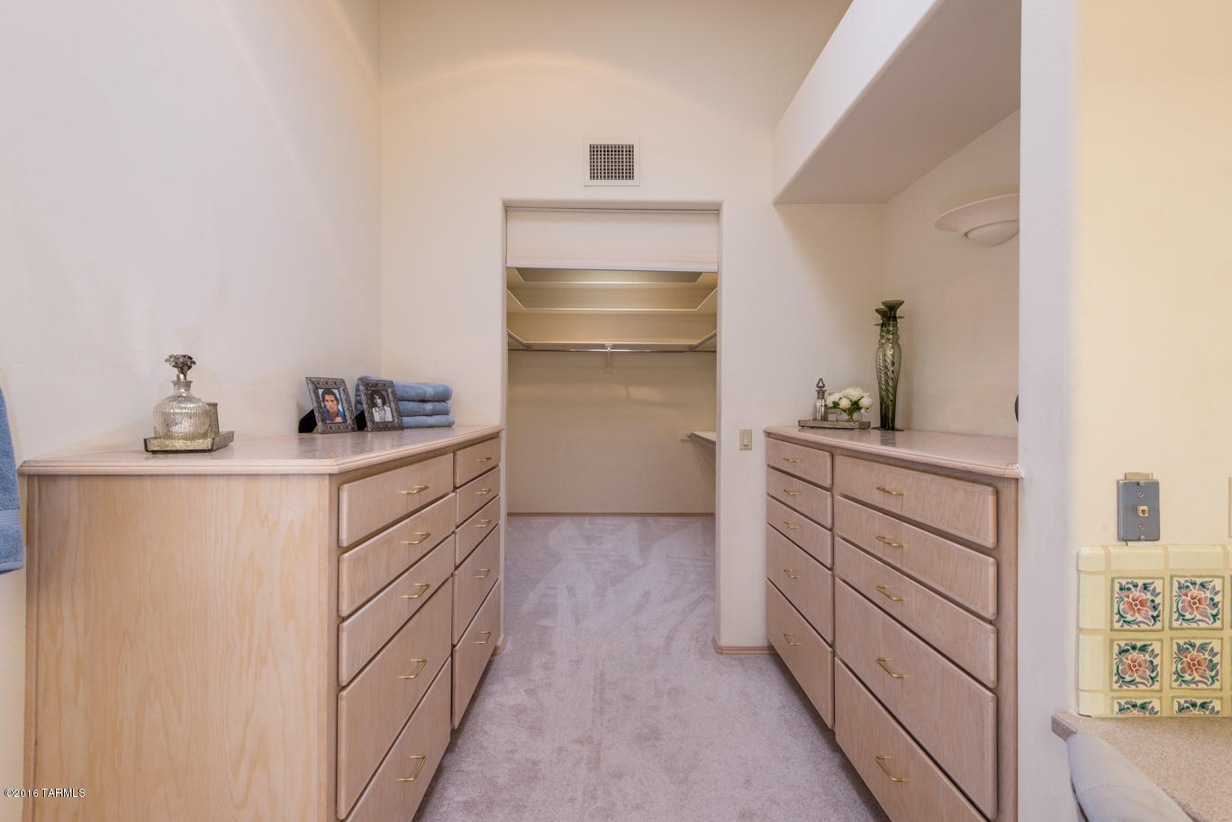 Country Club Estates NO. 1 - Residential
