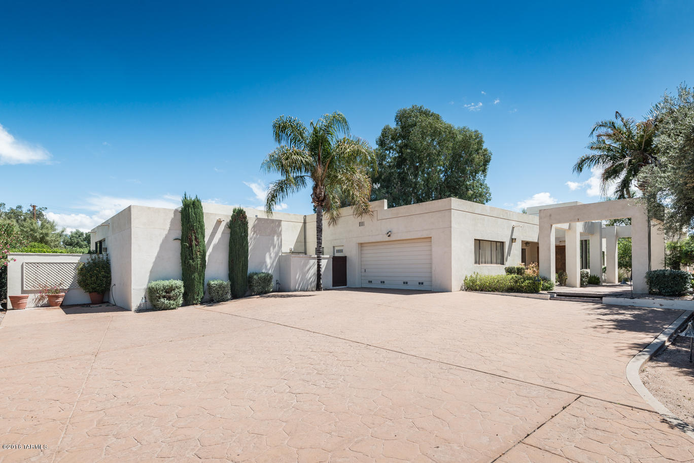 Country Club Estates NO. 1 - Residential