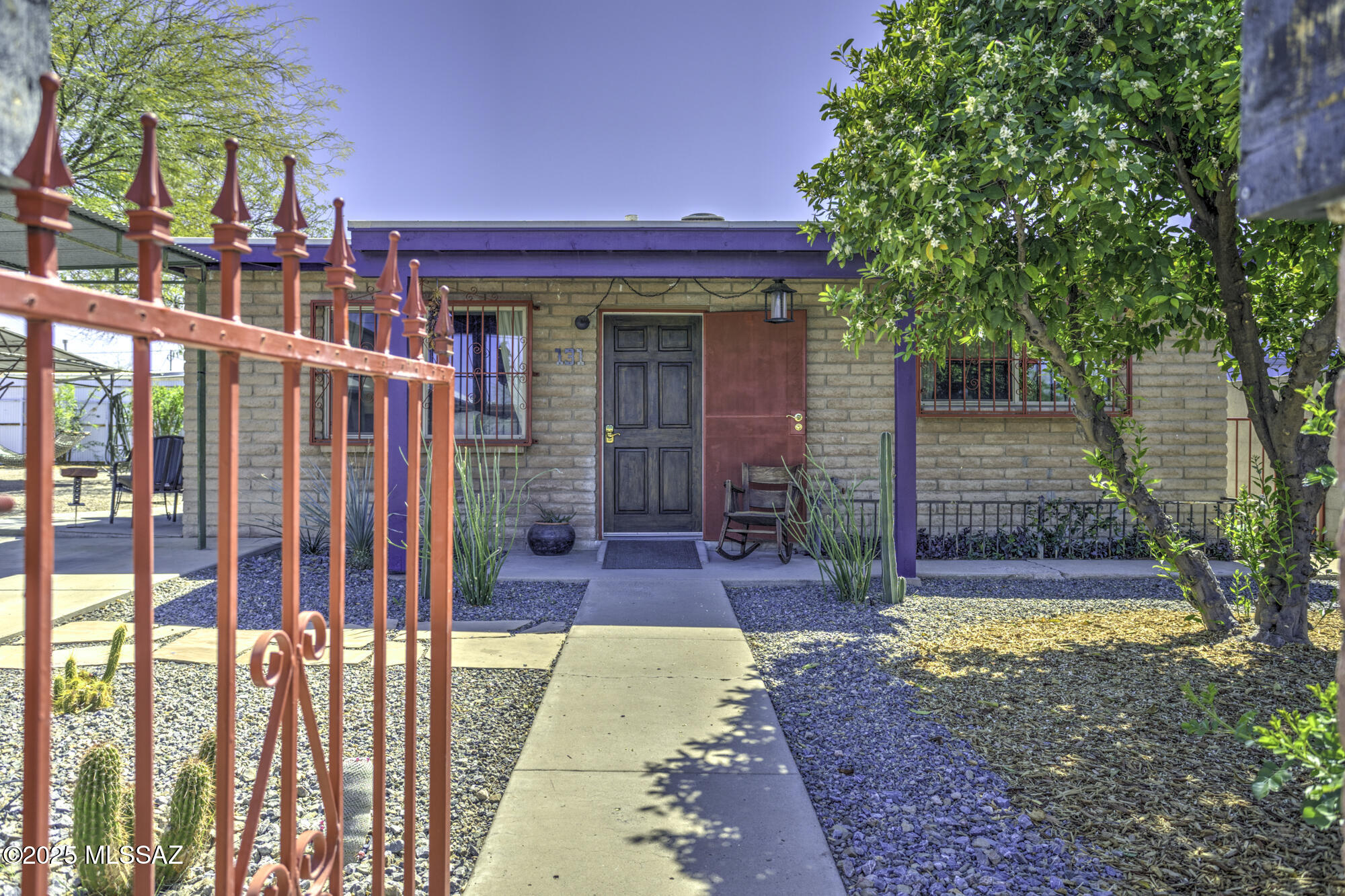 131 W Armijo Street