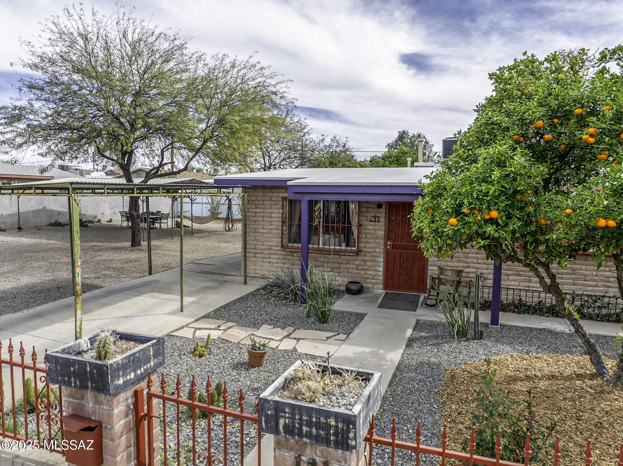 131 W Armijo Street