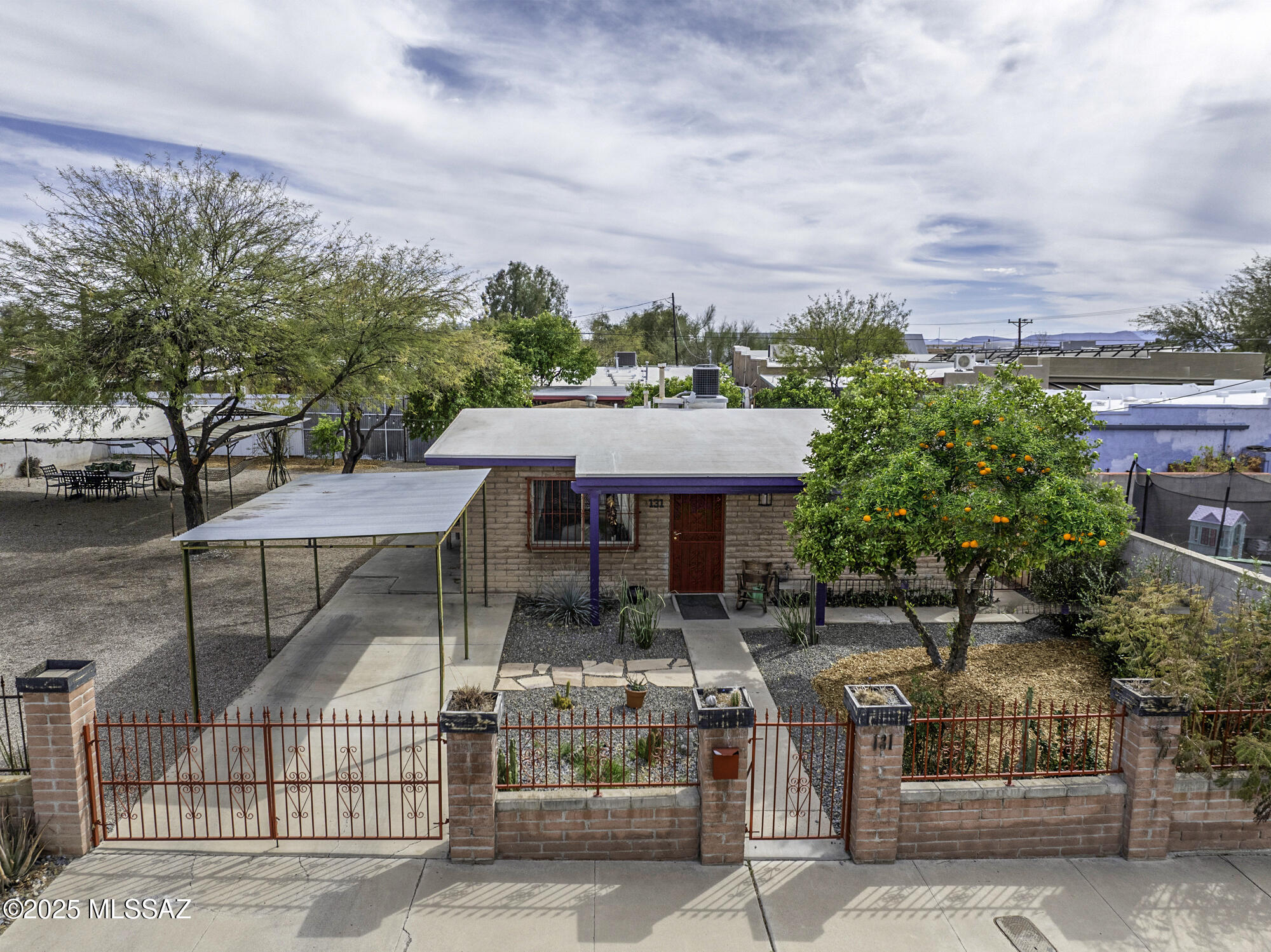 131 W Armijo Street