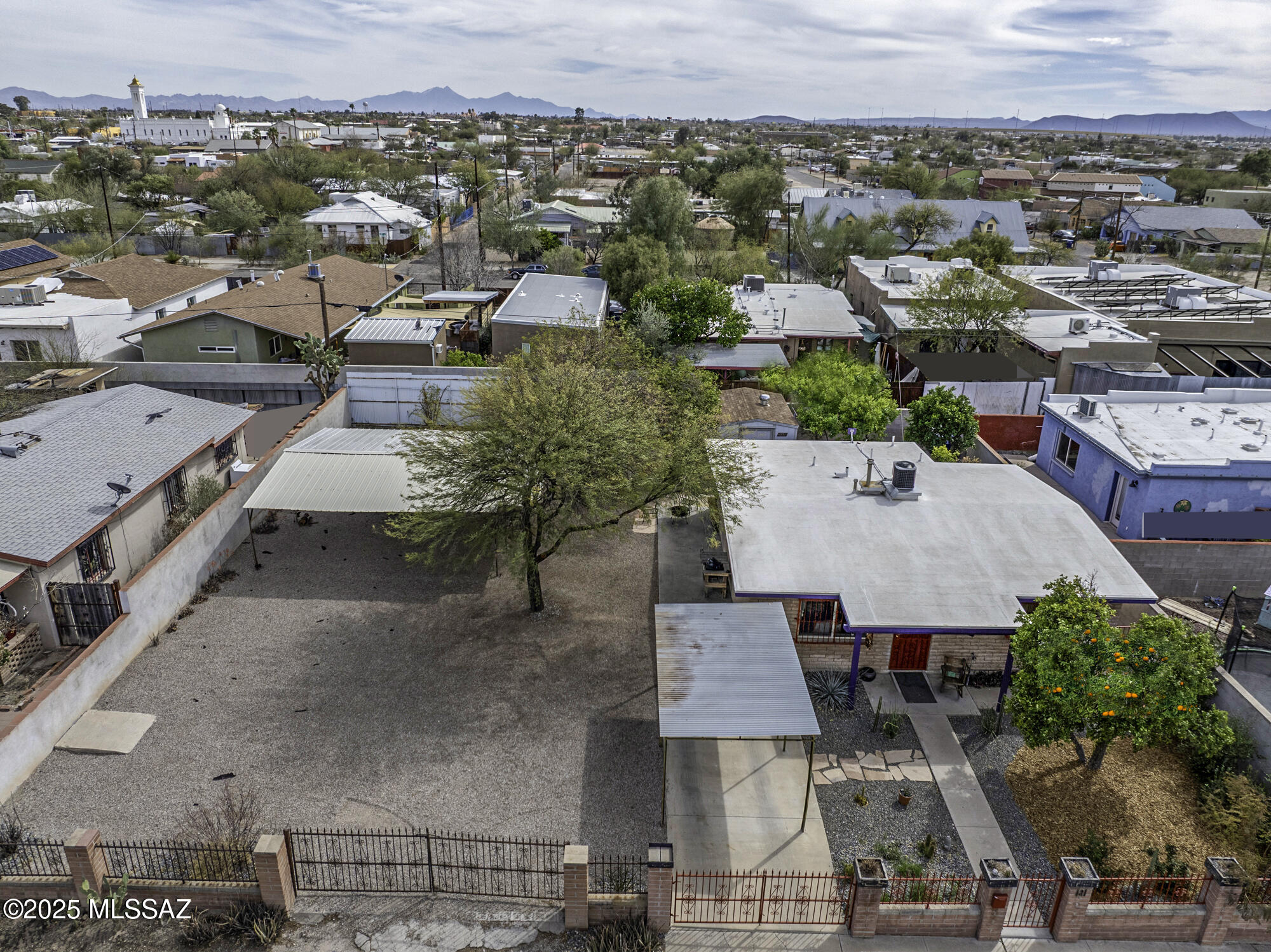 131 W Armijo Street