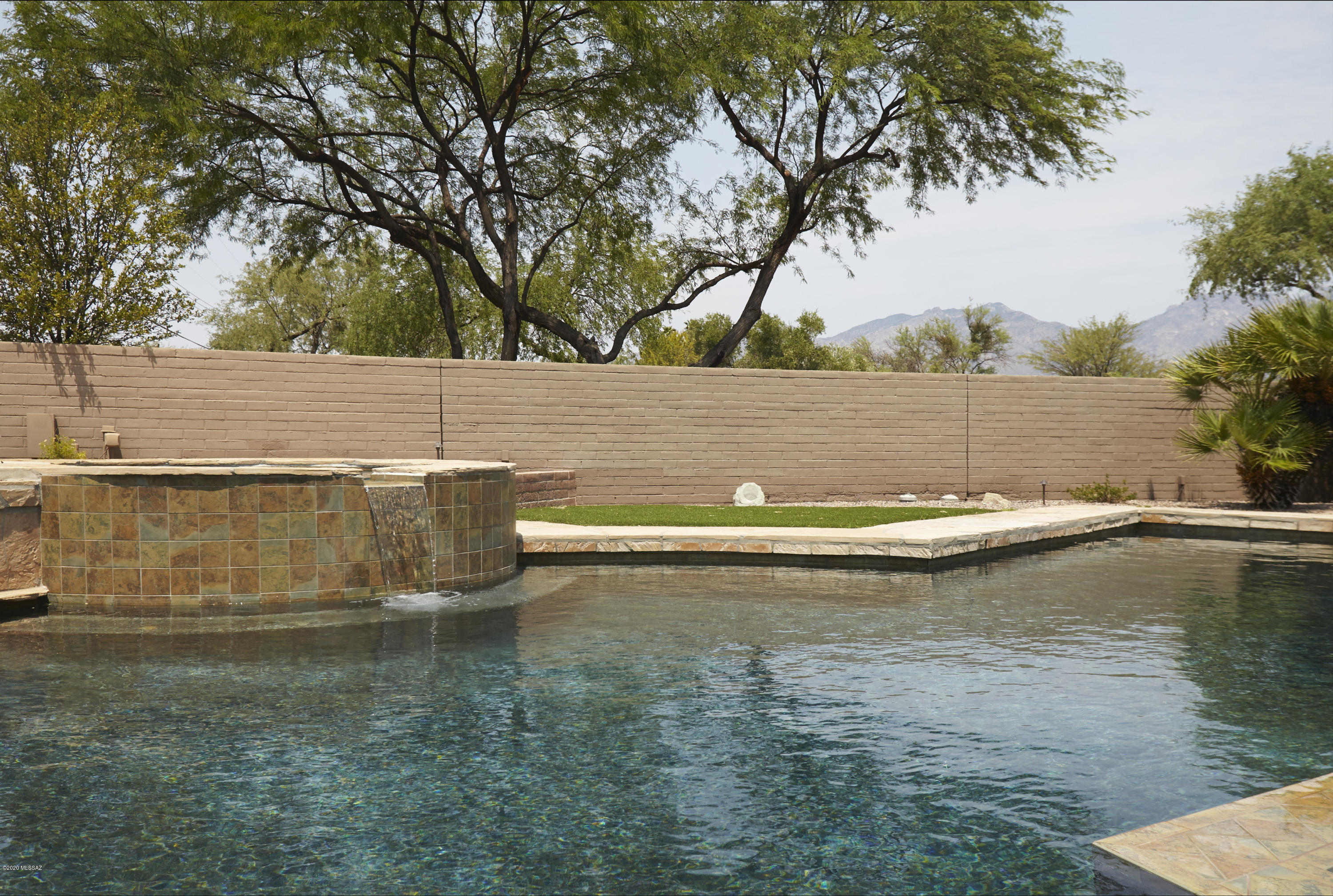 Country Club Estates NO. 1 - Residential