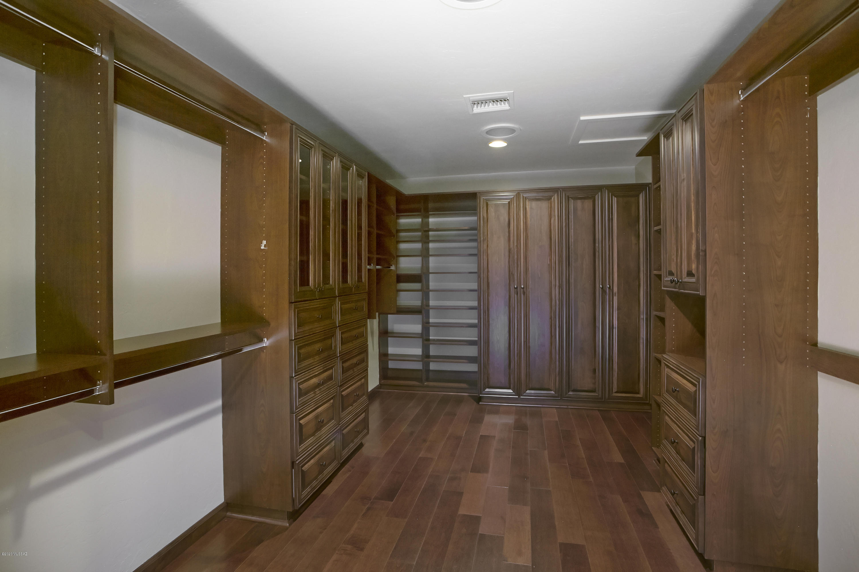Country Club Estates NO. 1 - Residential