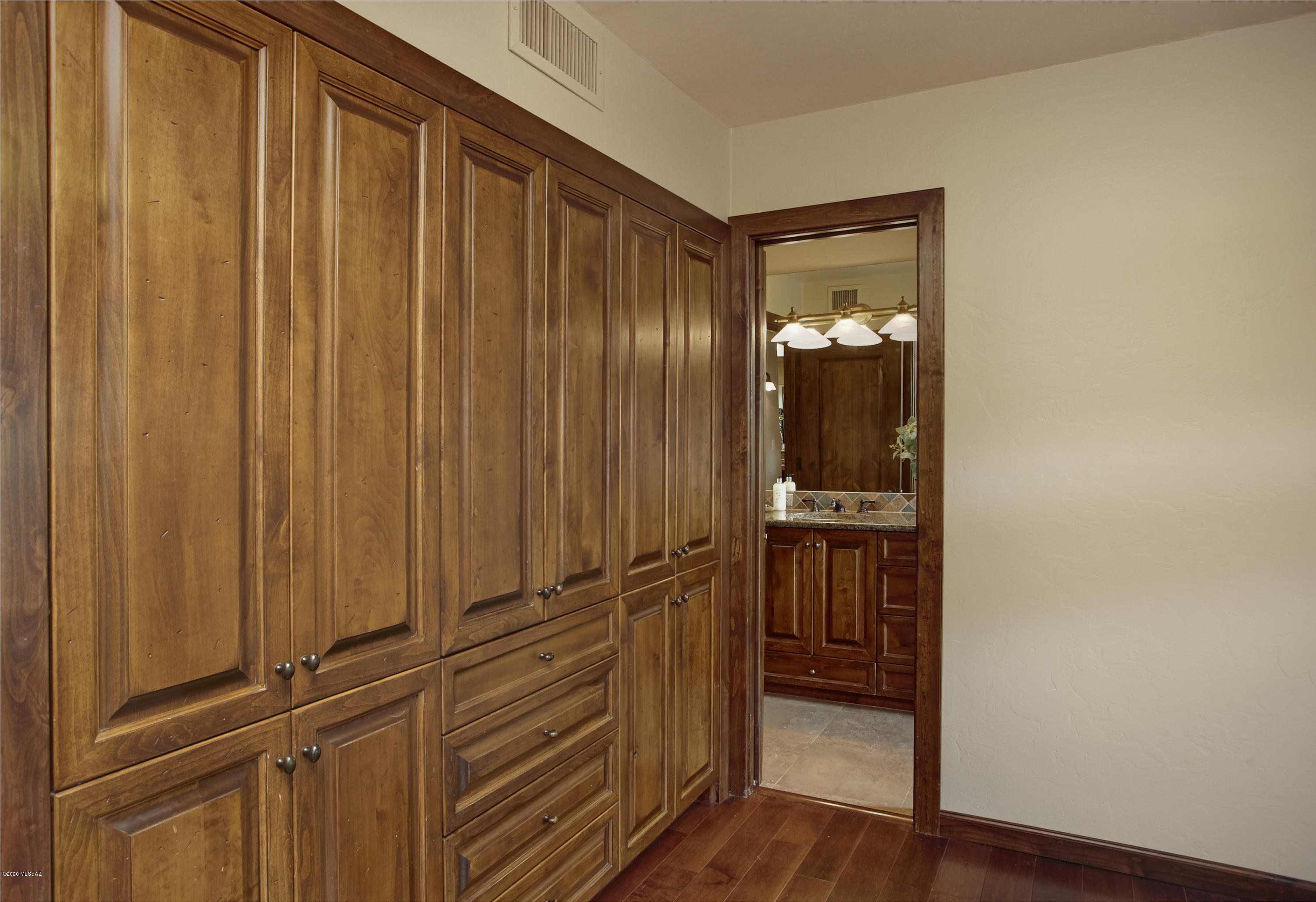 Country Club Estates NO. 1 - Residential