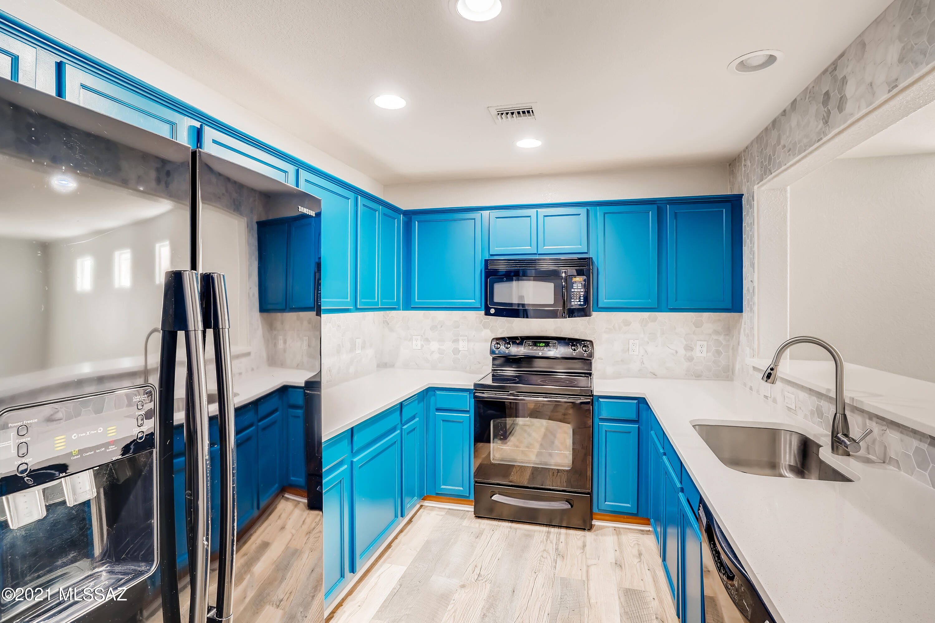 Sierra Morado Unit 2 West - Residential