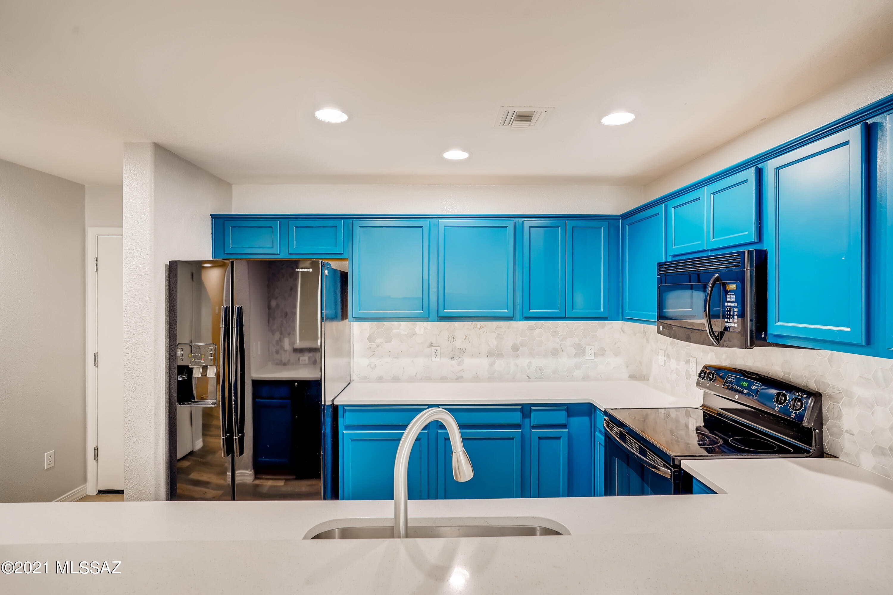 Sierra Morado Unit 2 West - Residential