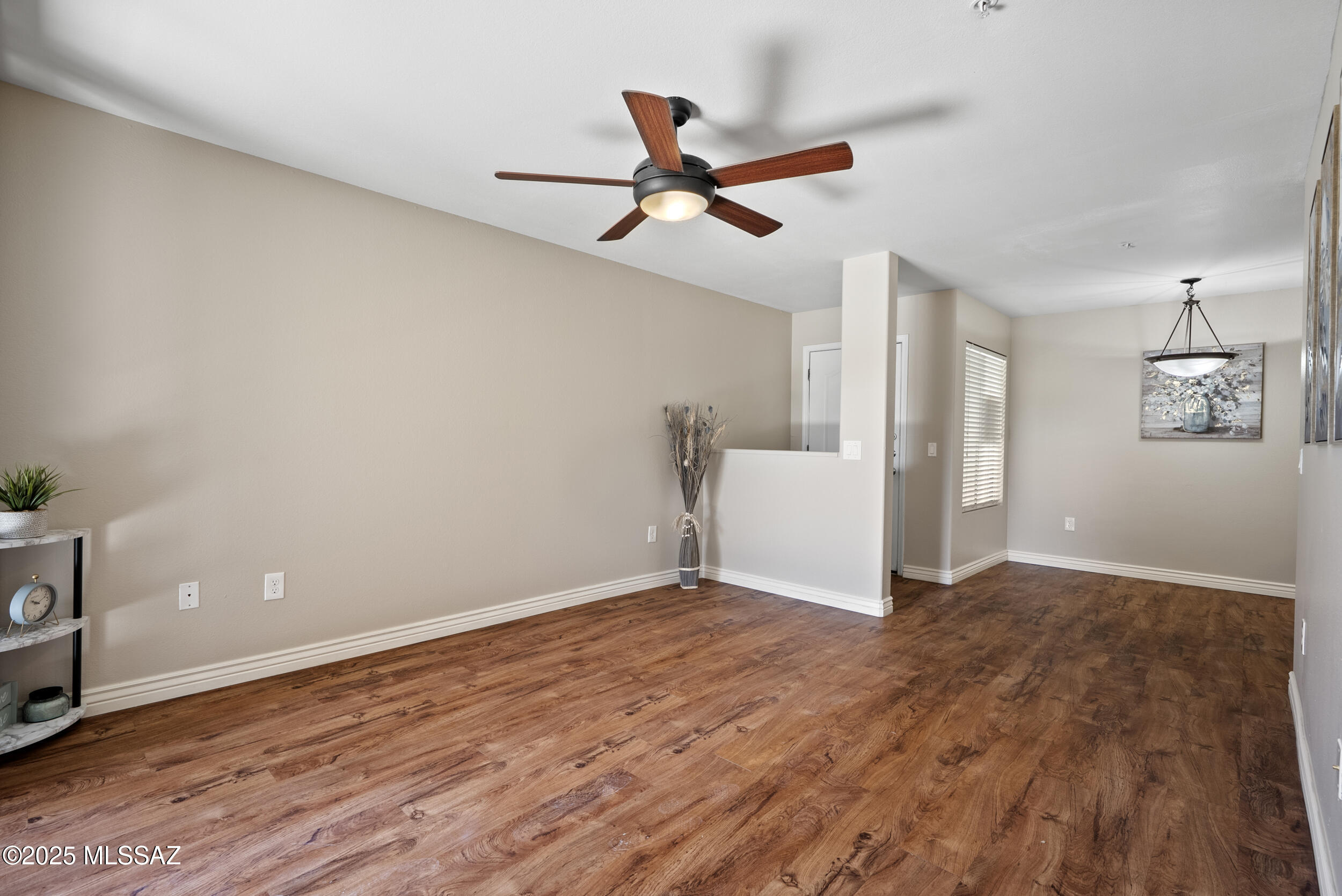 5751 N Kolb Road 23103