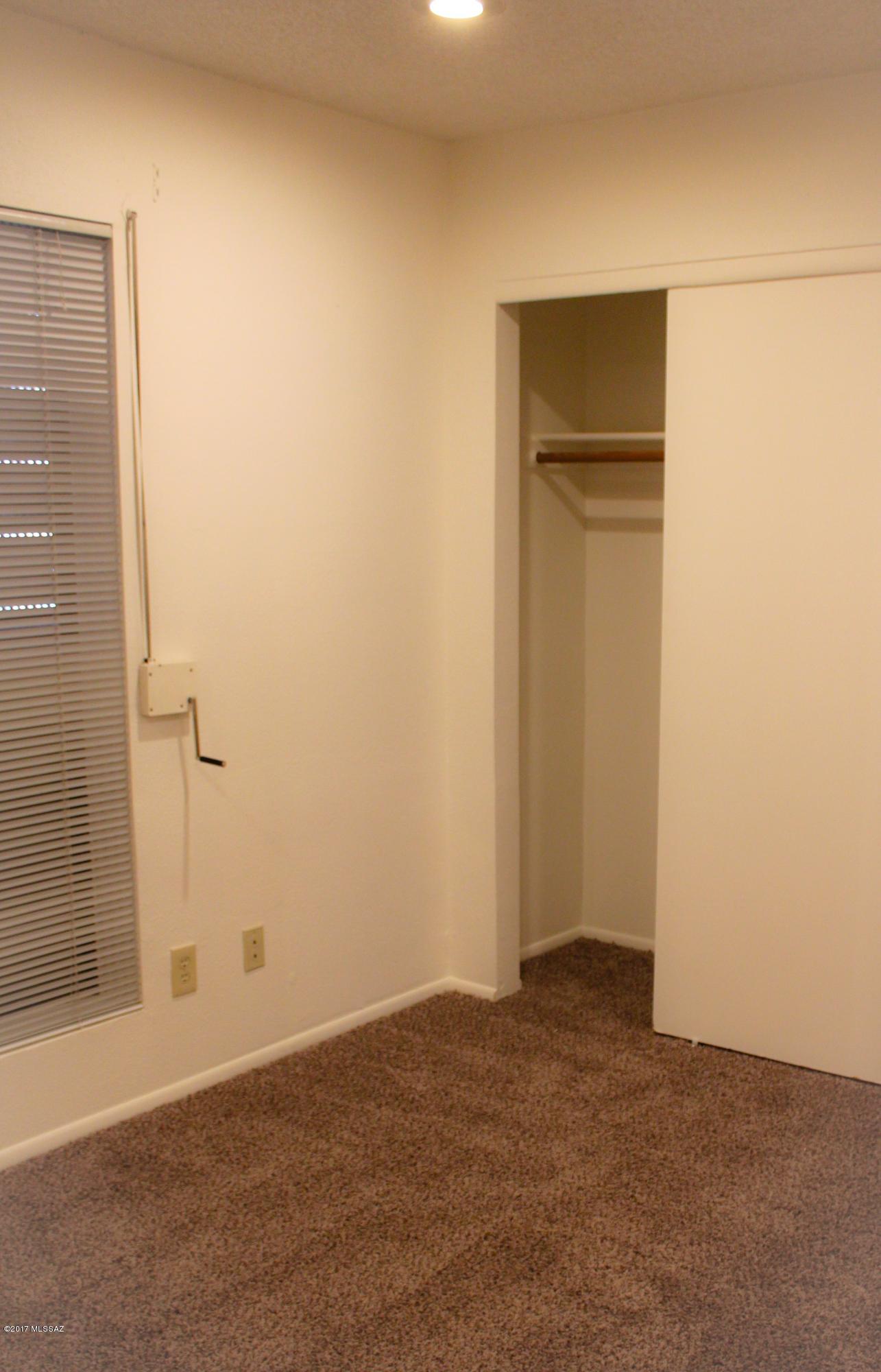 Kino Meadows (1-128) - Residential