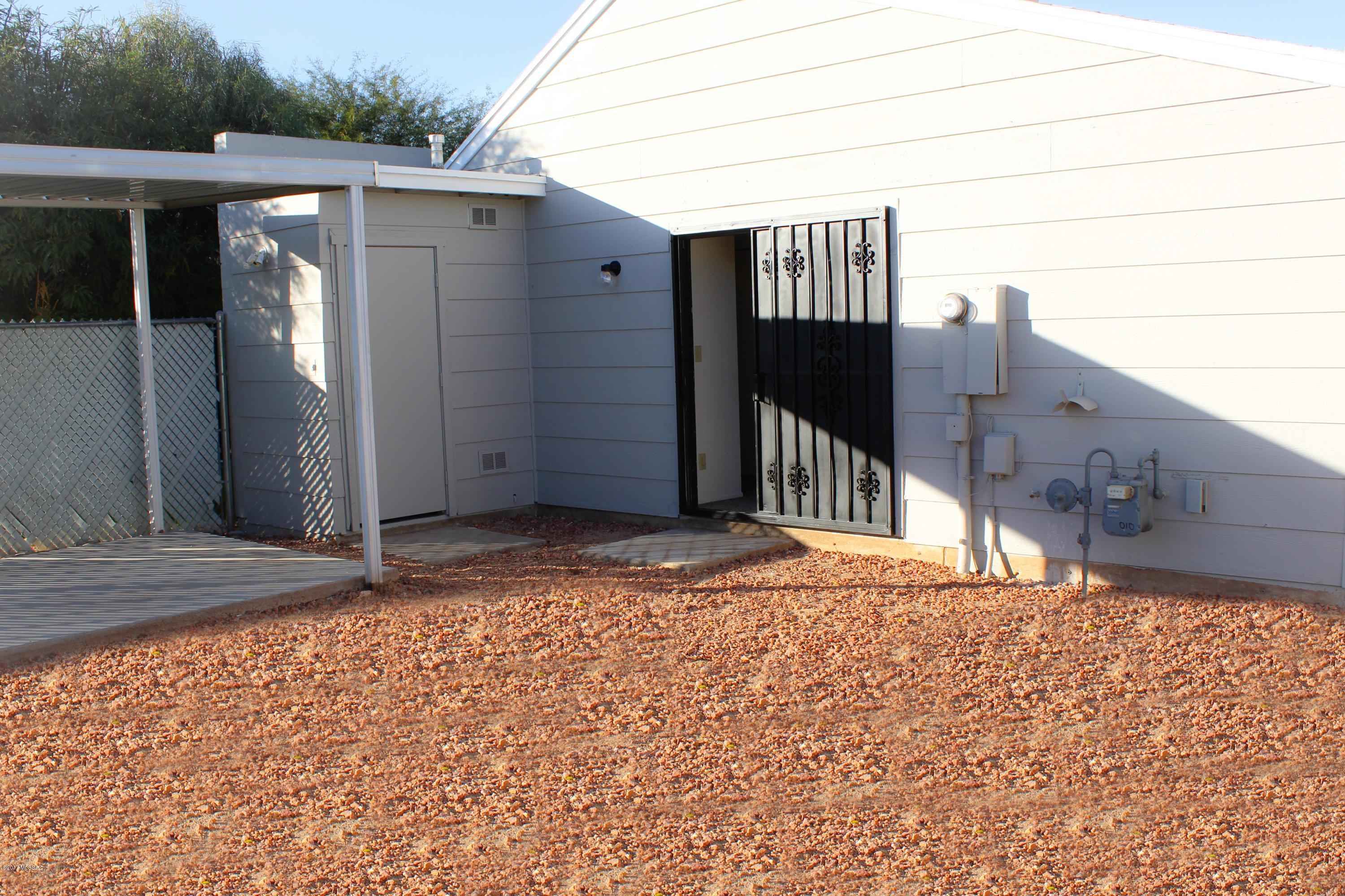 Kino Meadows (1-128) - Residential