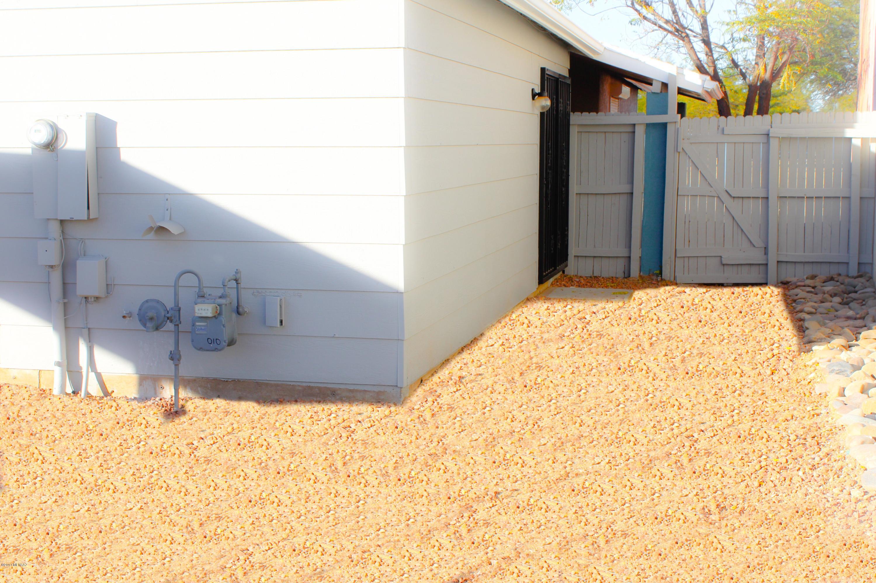 Kino Meadows (1-128) - Residential
