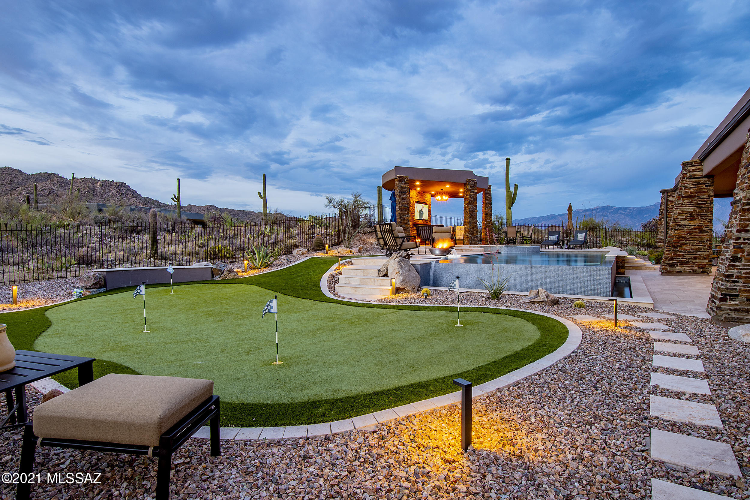 Stone Canyon II - Residential