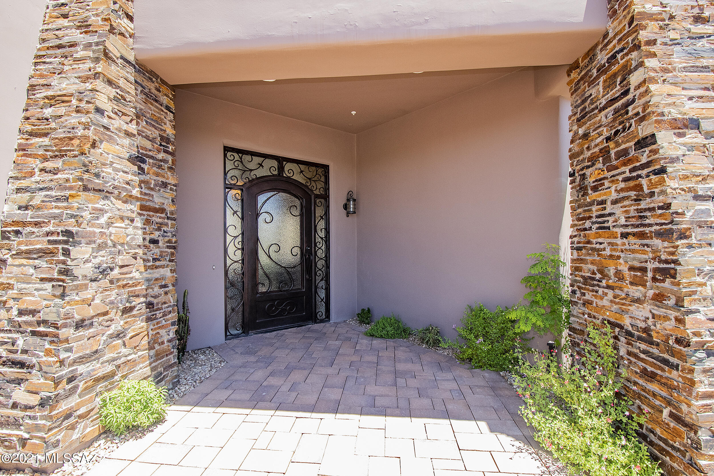 Stone Canyon II - Residential