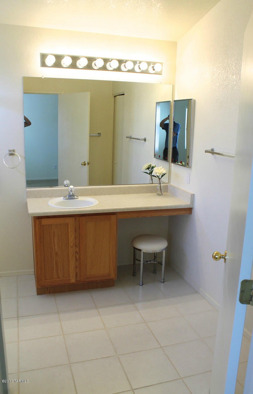 Canada Hills - Parcels B And C (1-58) - Residential Lease