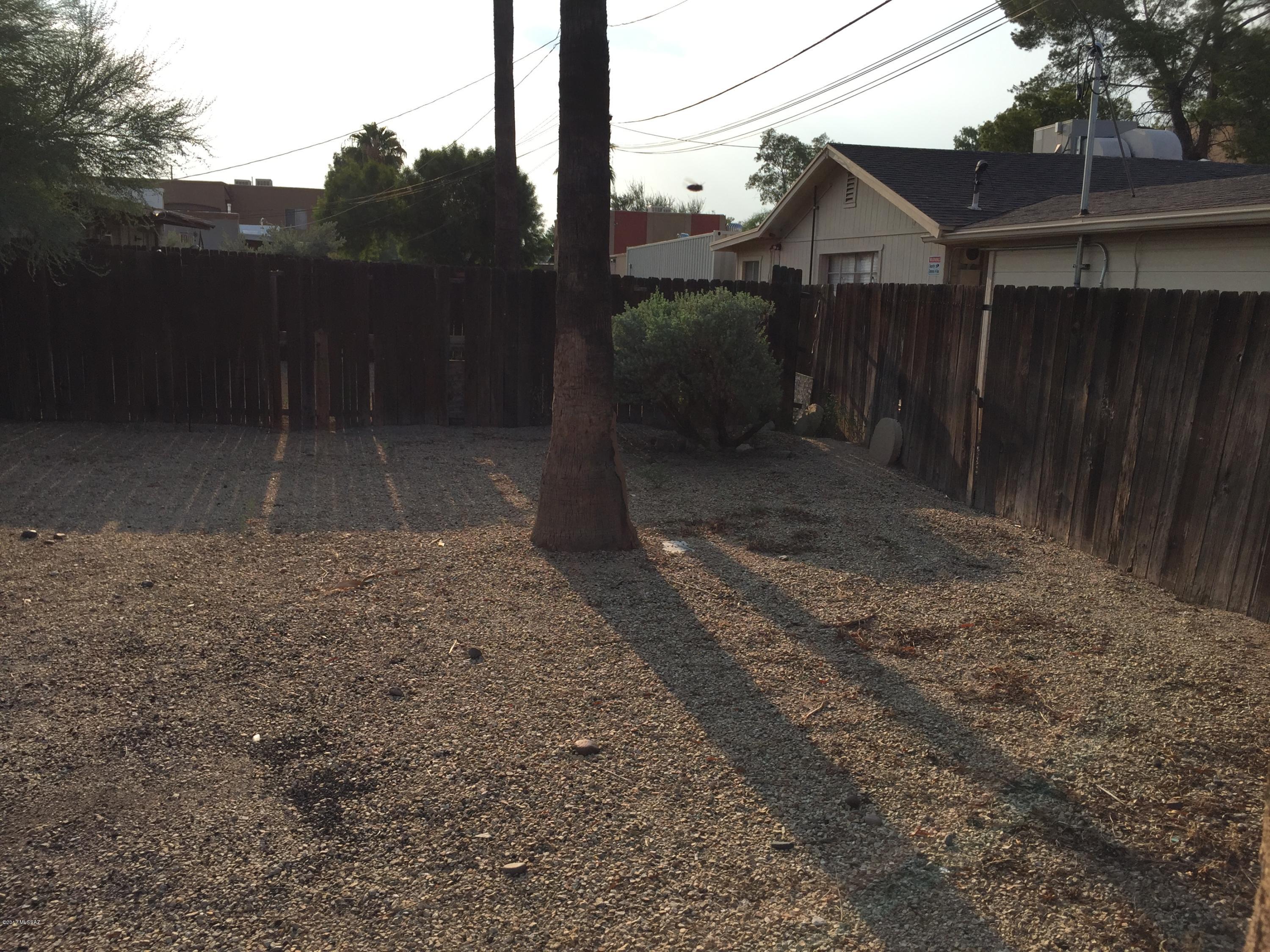 Lincoln Park - Residential Lease