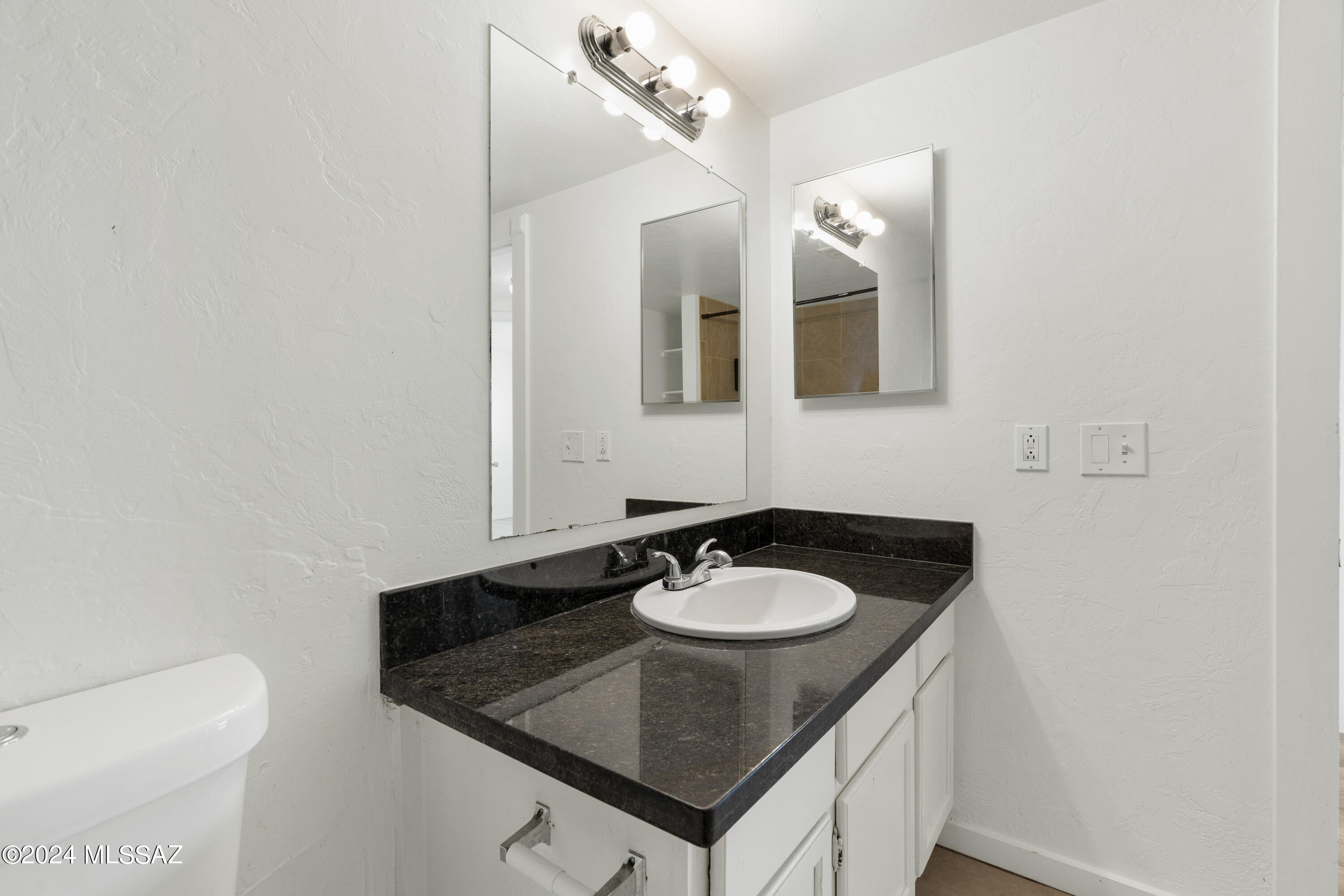 Ferry Addition - Residential Lease