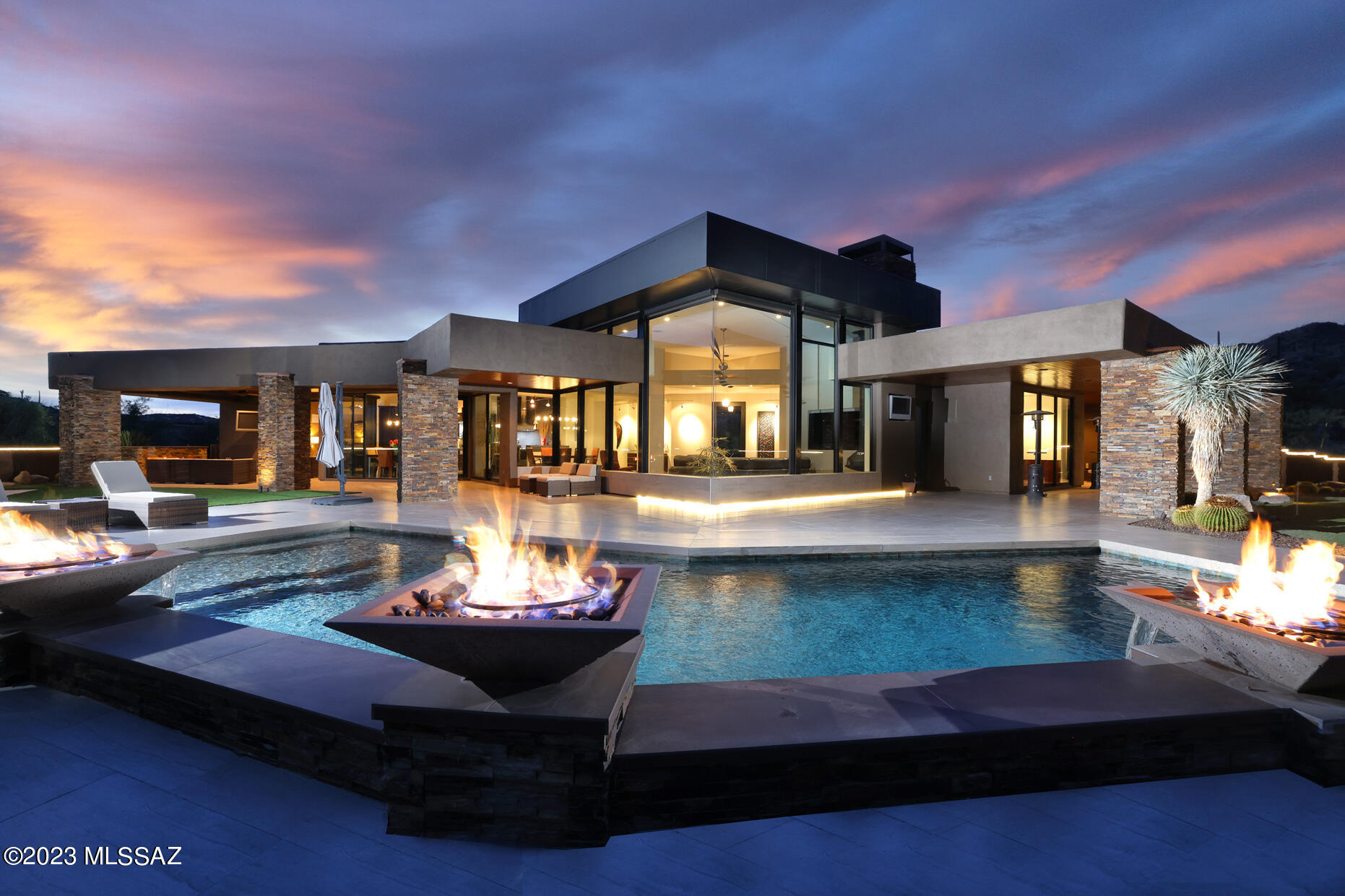 Stone Canyon II - Residential