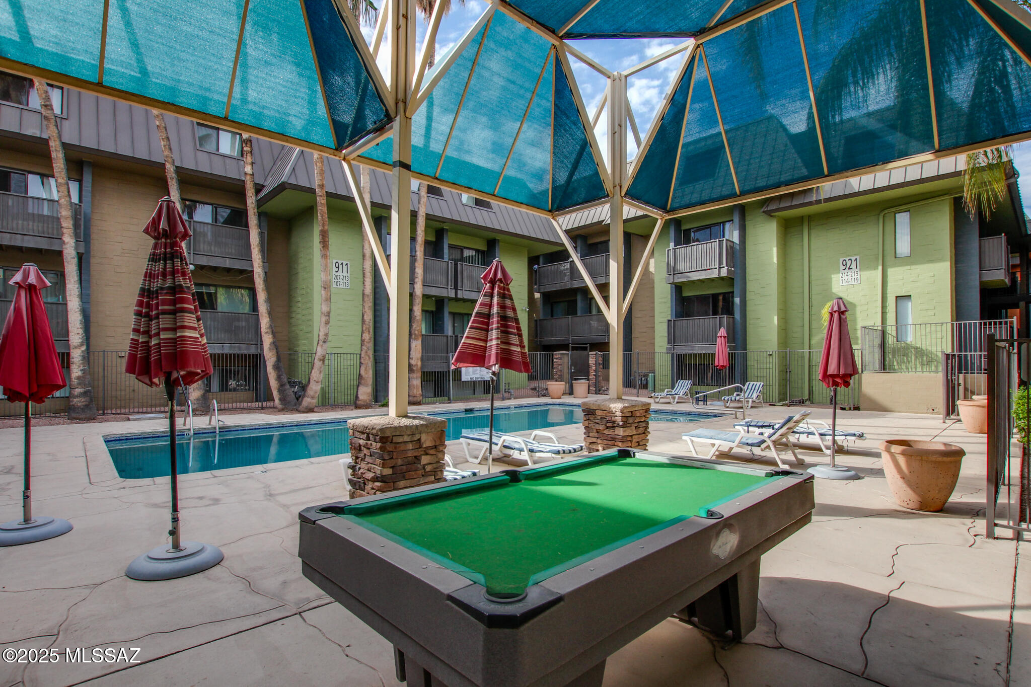 931 N Euclid Avenue UNIT 143