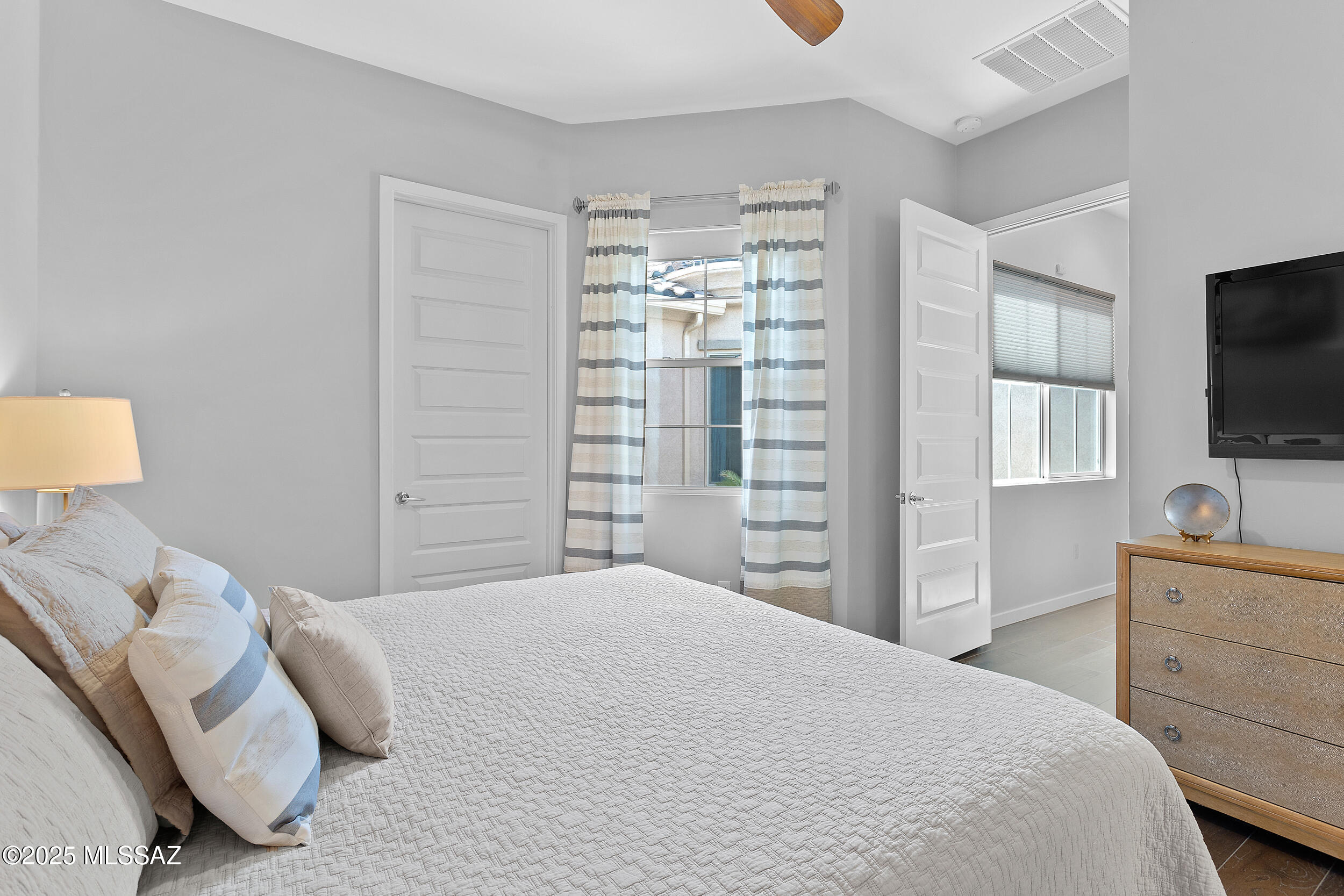 Del Webb At Dove Mountain VI - Residential