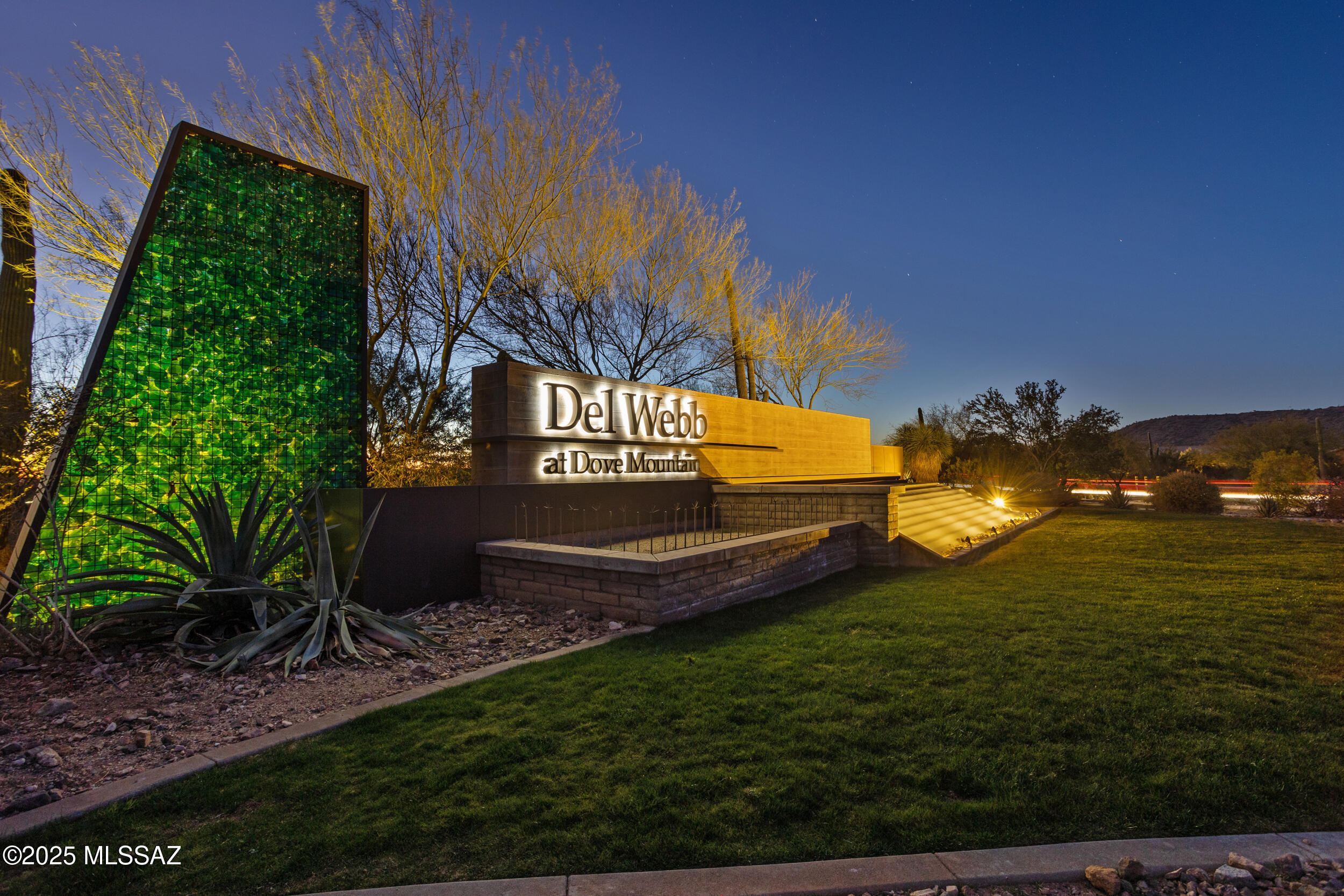 Del Webb At Dove Mountain VI - Residential