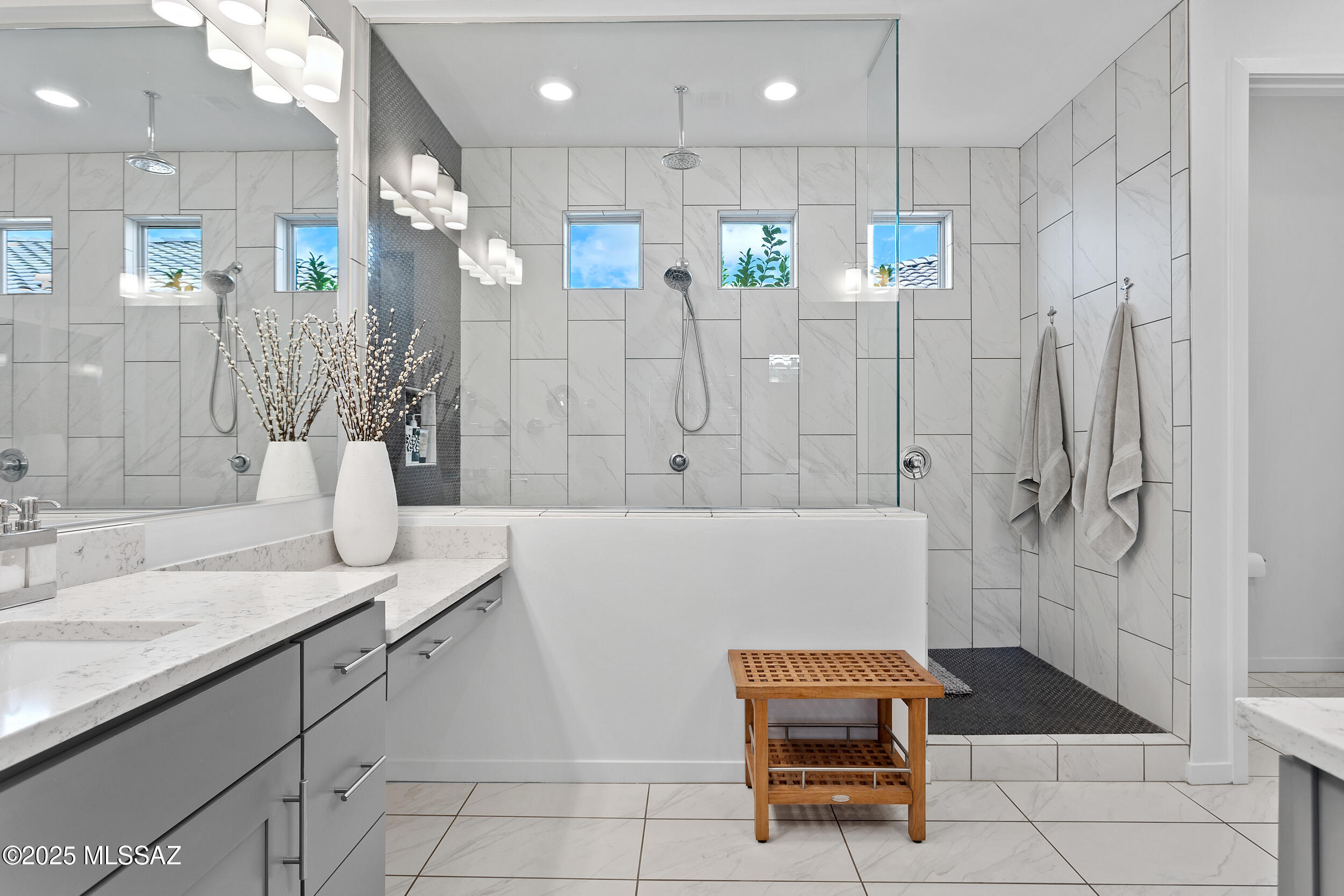 Del Webb At Dove Mountain VI - Residential