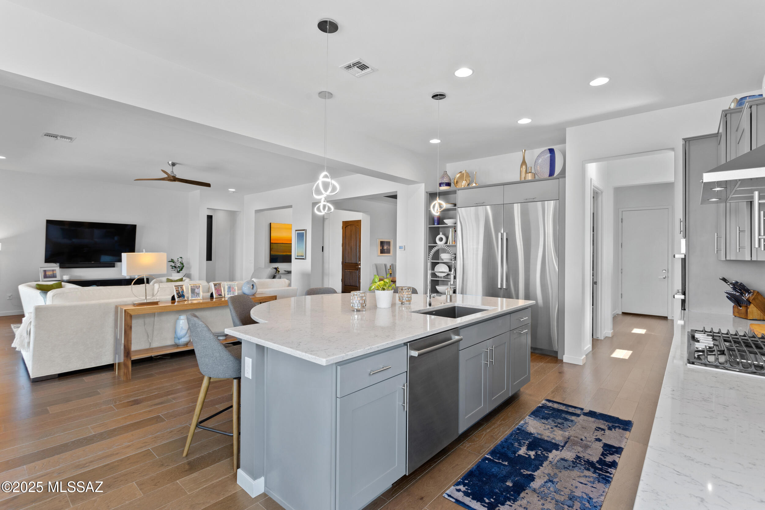 Del Webb At Dove Mountain VI - Residential
