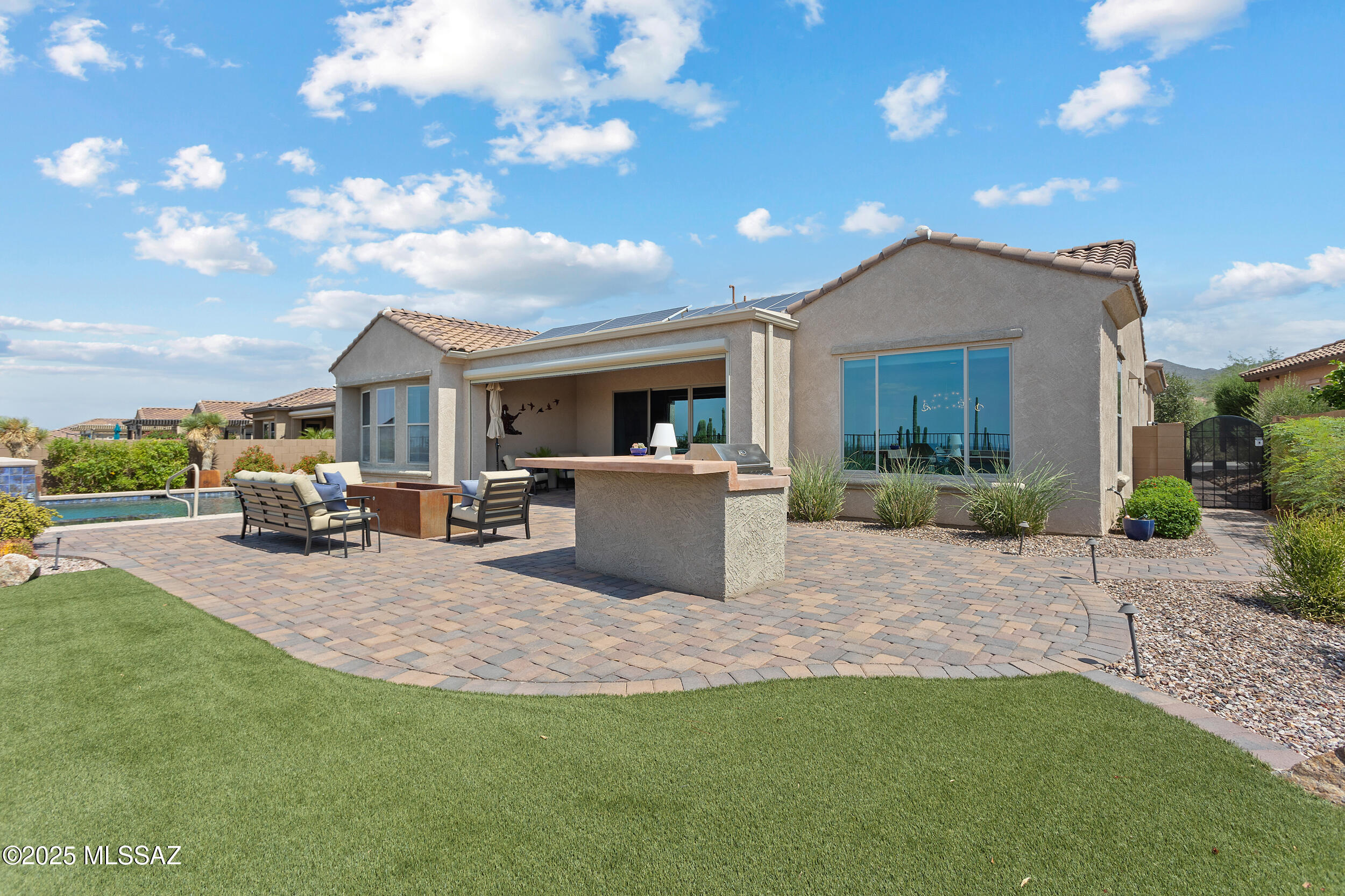 Del Webb At Dove Mountain VI - Residential