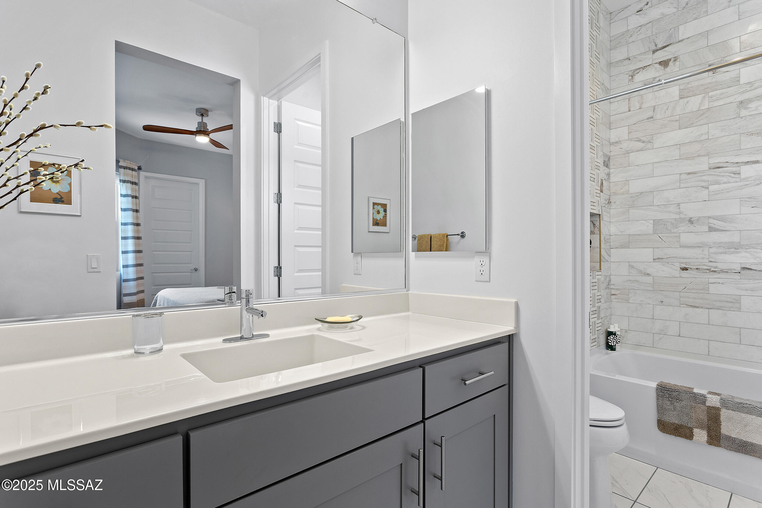 Del Webb At Dove Mountain VI - Residential