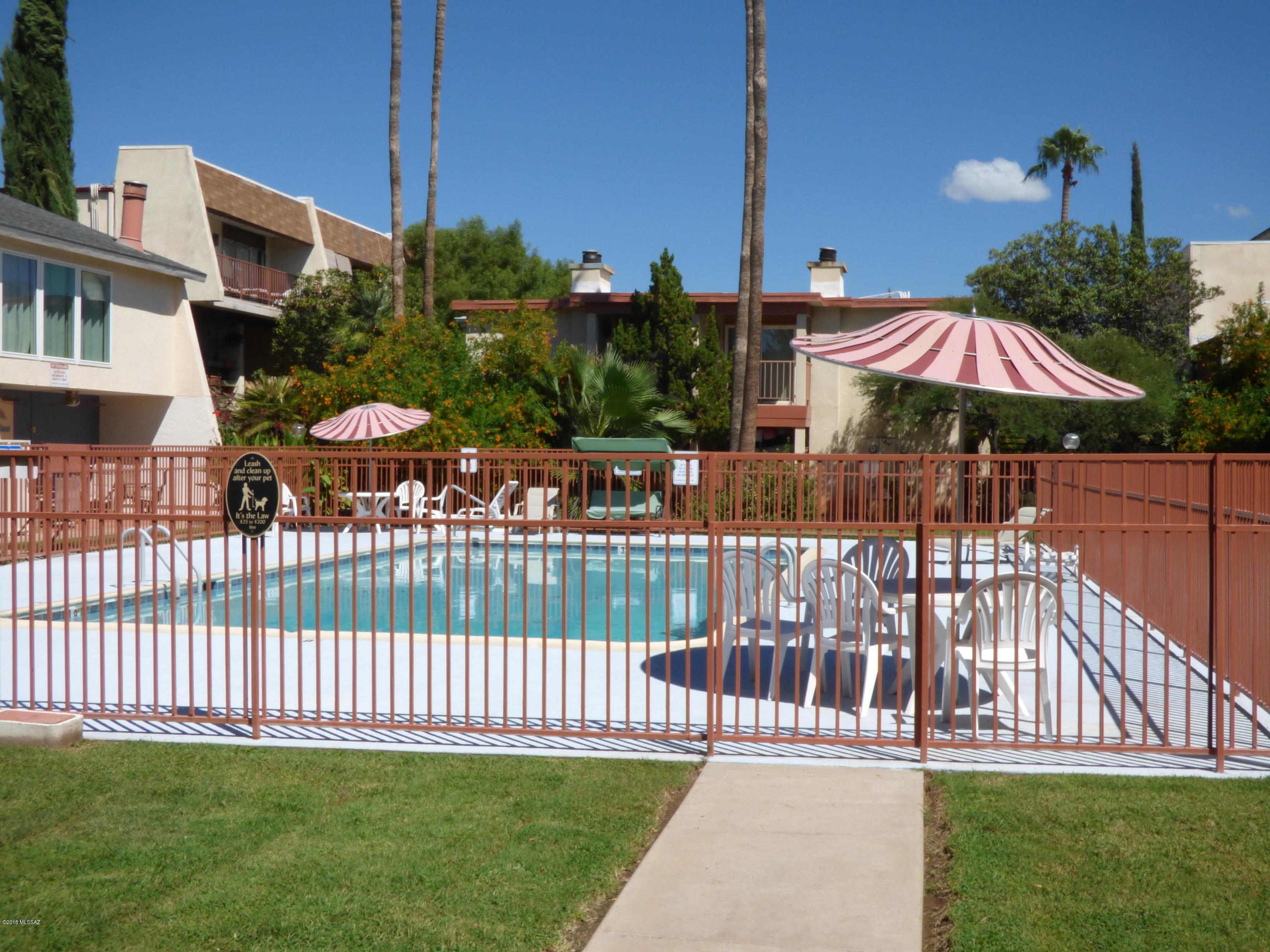 Las Colinas Condominiums - Residential