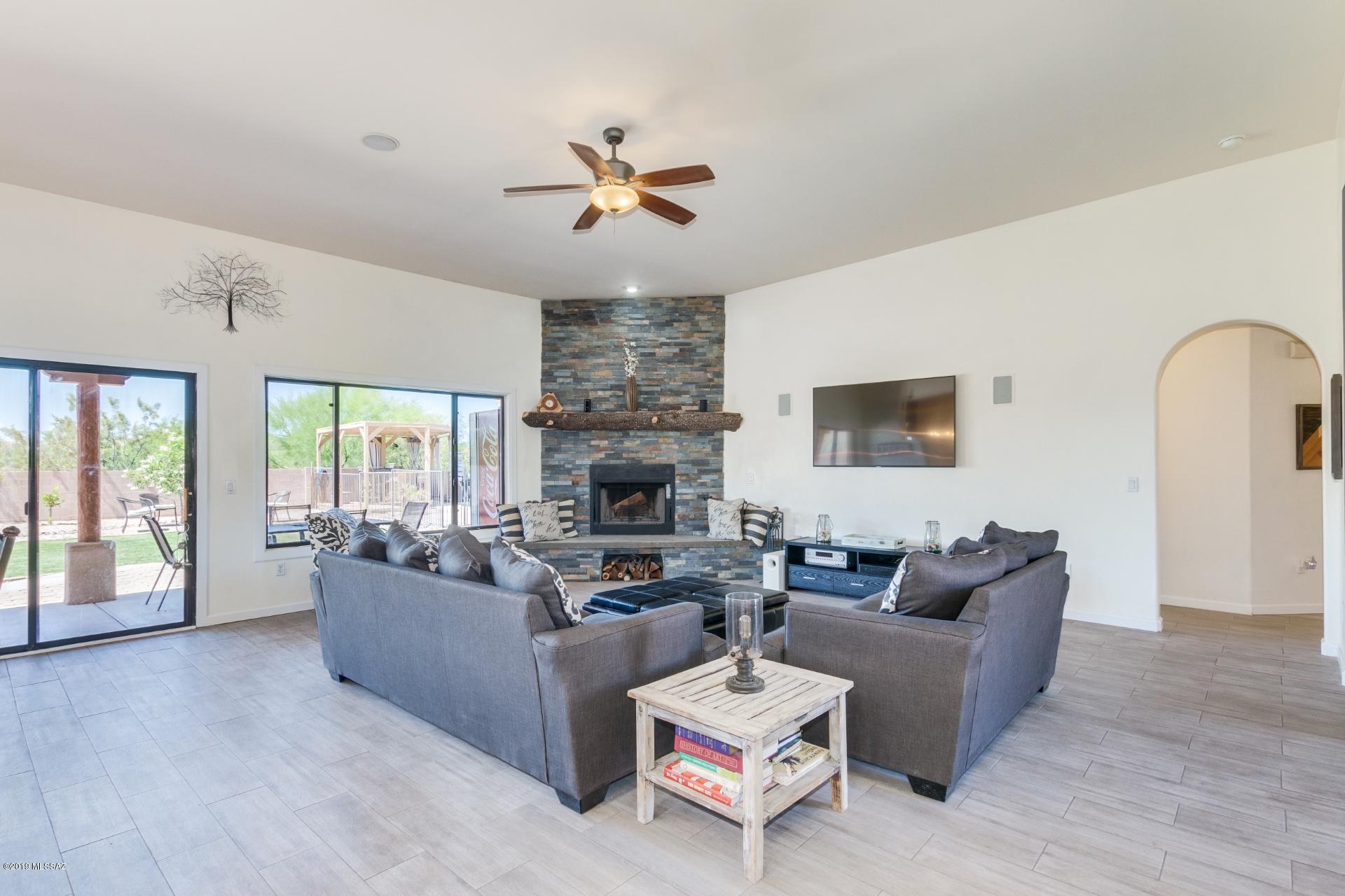 Rincon Trails (1-505) - Residential