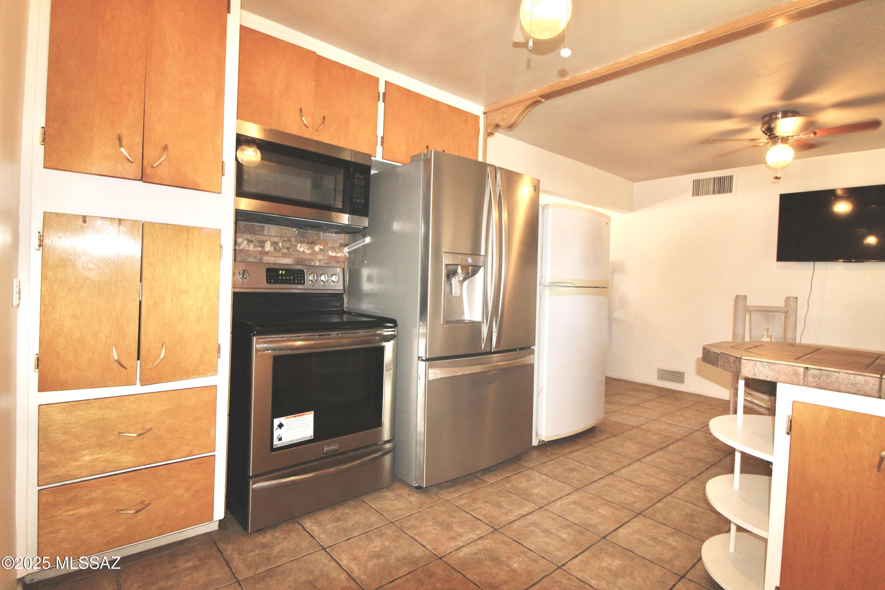 Catalina Subd. NO. 2 - Residential