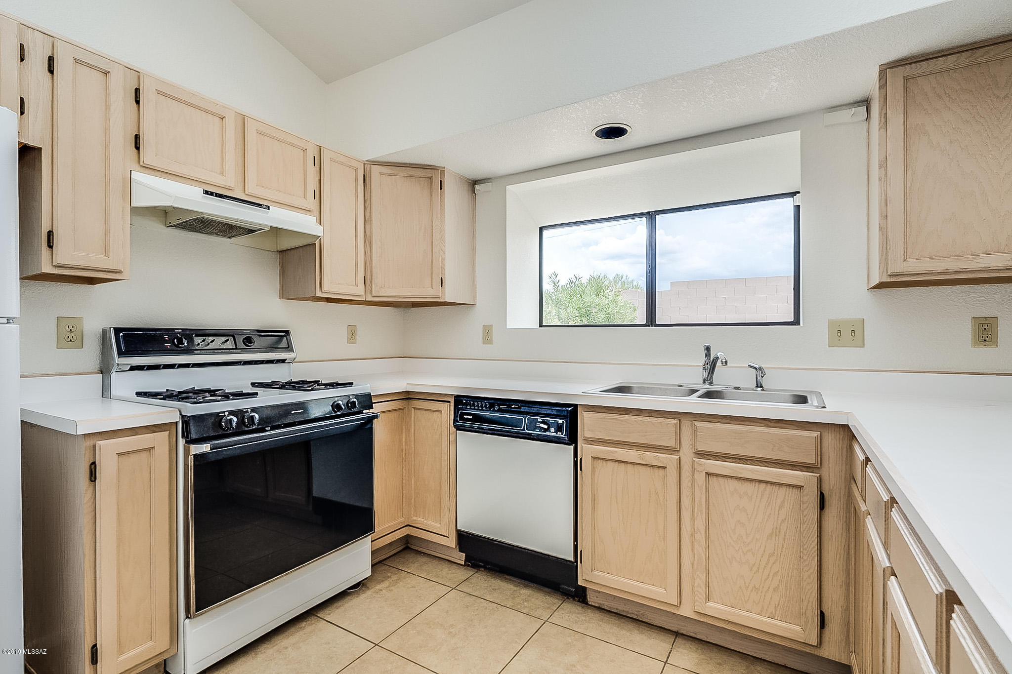 East Point Estates II (1-108) - Residential Lease