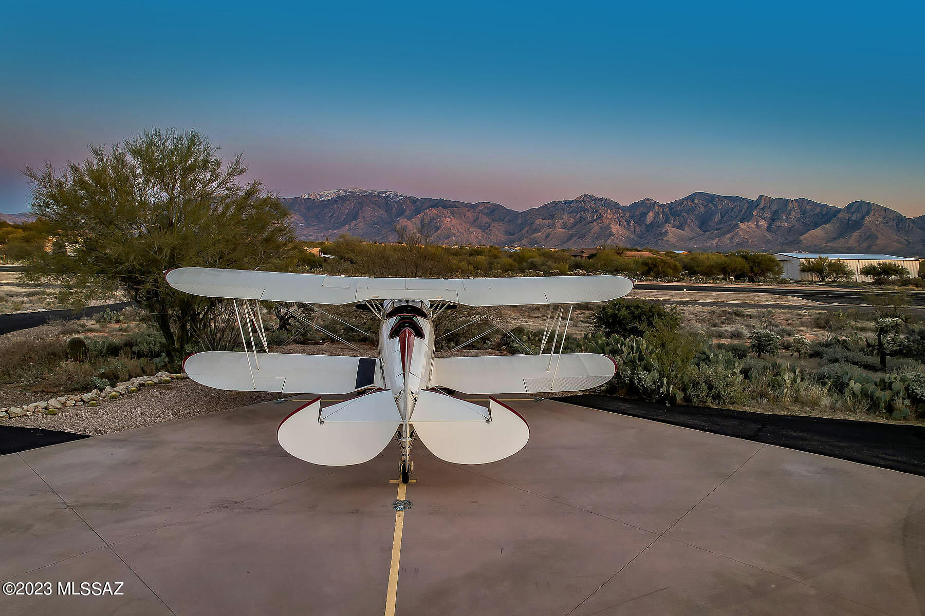 La Cholla Airpark - Residential