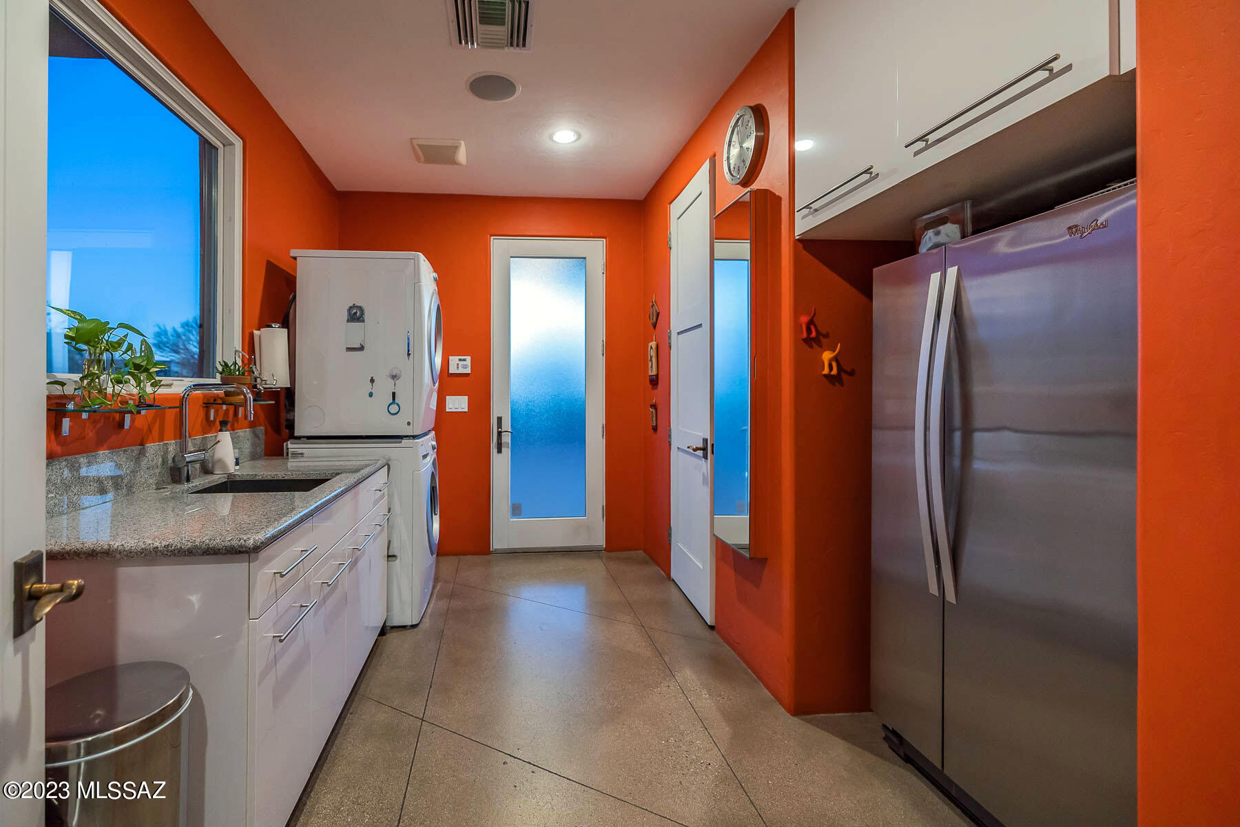 La Cholla Airpark - Residential