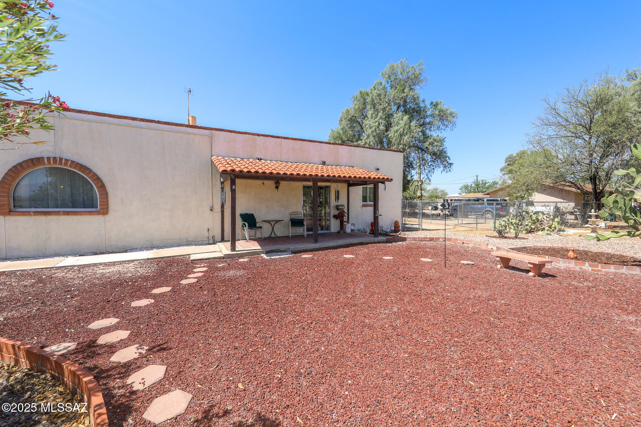 6702 S Nogales Highway