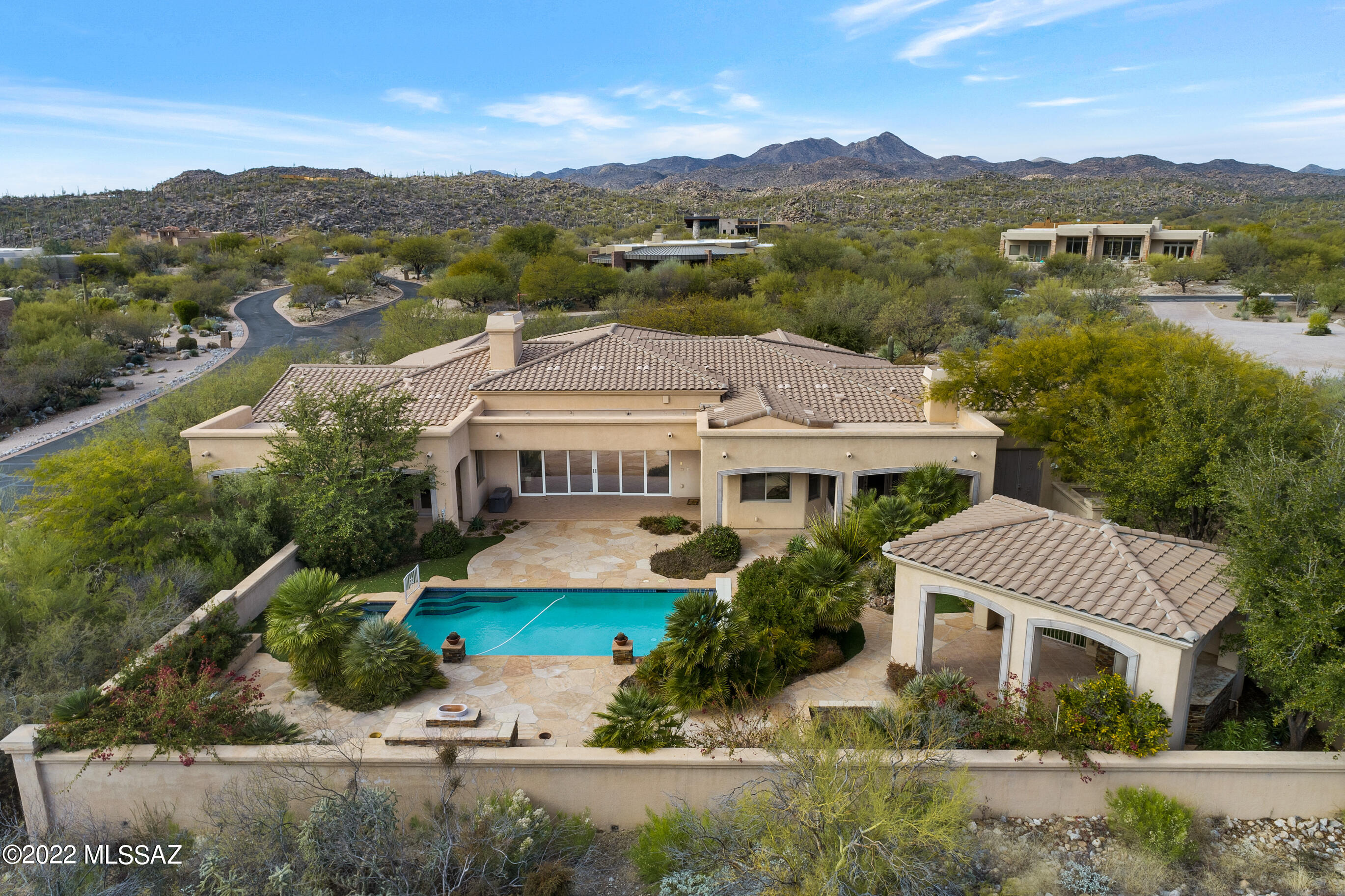 Honey Bee Ridge(The Estates At) - Residential