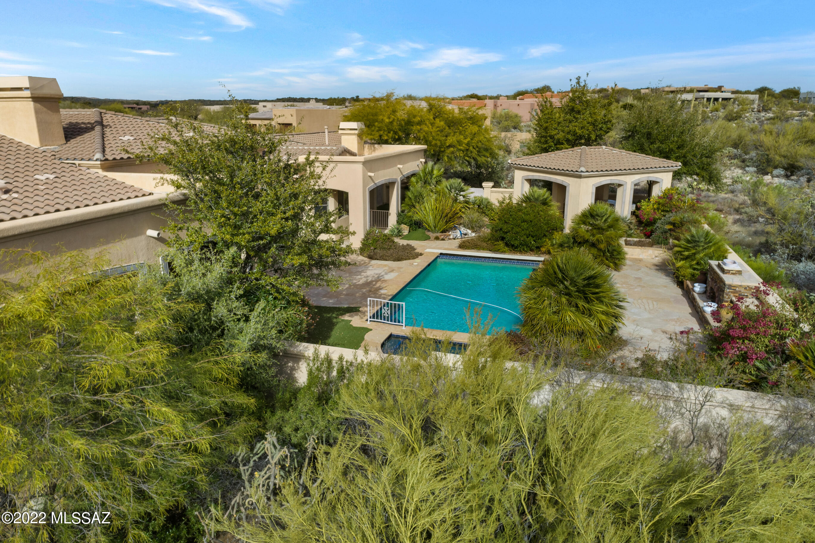 Honey Bee Ridge(The Estates At) - Residential