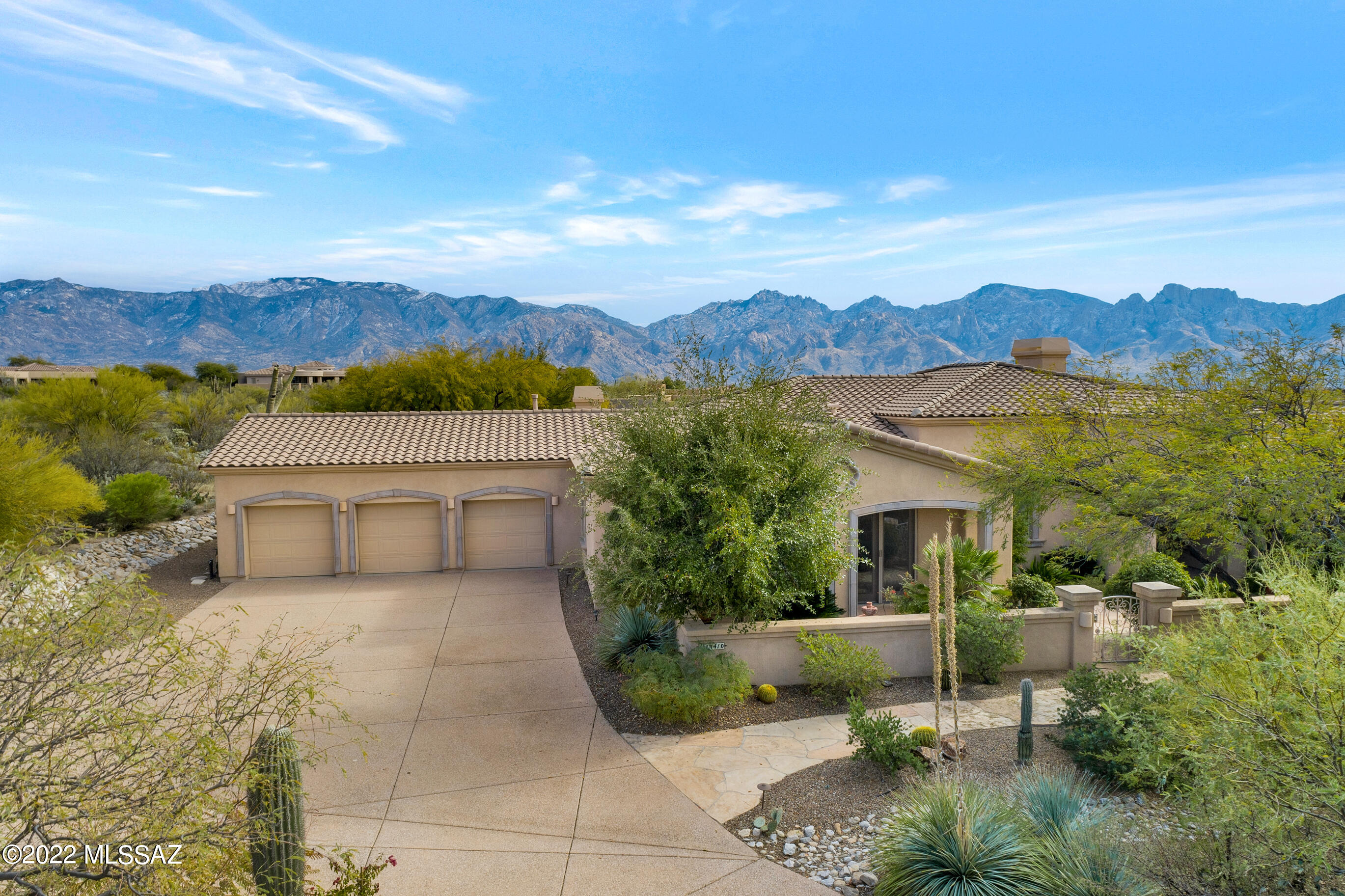 Honey Bee Ridge(The Estates At) - Residential