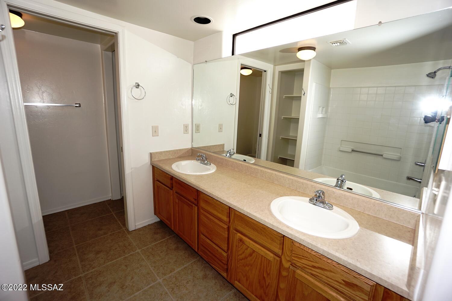 Sierra De Oro (1-18) - Residential