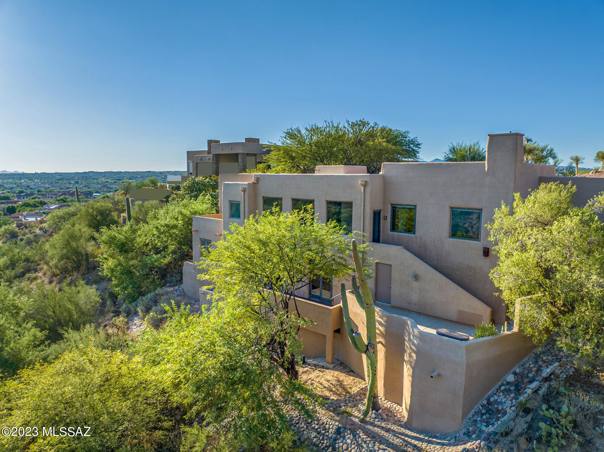La Reserve (1-24) - Residential