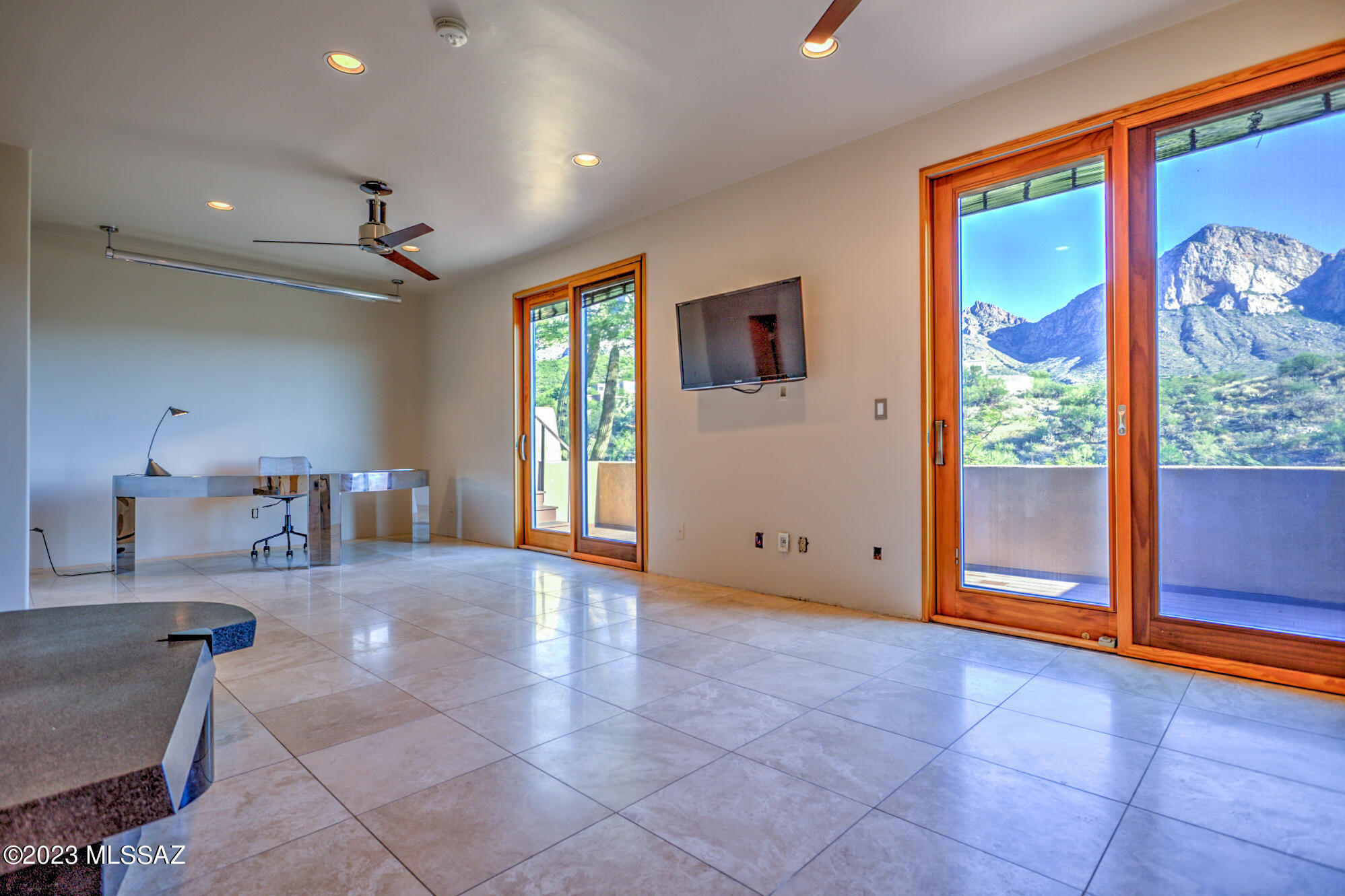 La Reserve (1-24) - Residential