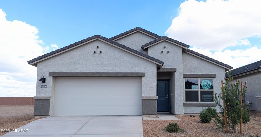 The Parker plan at Barnett Village offers 1909 SqFt with 5 bdrms and 3 full baths. This home offers plenty of space for your family and guests. It is a spacious lay out that provides room for everyone to have their own space. With 5 bedrooms, you can have dedicated rooms for sleeping, studying or even turn one into a home office. The 3 bathrooms ensure convenience and reduce morning rush hour traffic. Kitchen comes with 36'' White shaker cabinets, Bengal white granite, and 18 x 18 Cabris tile. Installed DuPure® Ultra Filter Single Stage® Water Filtration and Rinnai® Tankless Water Heater. 9-foot Ceilings and many D.R. Horton Smart Home features! Neighborhood Walking Paths, 1/2 BB Court, Ramada & BBQ Grill! You will not be disappointed. Come take a look. This home is READY NOW!