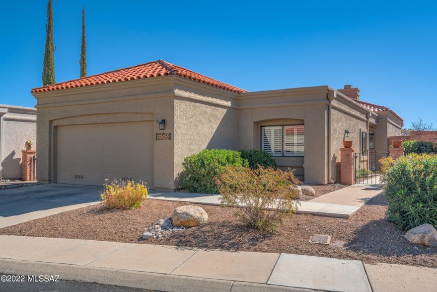 This can be your new home. Beautiful Catalina Mtn views come with a delightful 2 bedroom & den, 2 bath home. Wonderful large kitchen w/granite ctr, stainless steel appliances (new DW 2020). You will love the gas two sided fireplace - you can enjoy while dining or while relaxing in the LR. Catalina mtn views from both inside and out! Easy care newer tile everywhere except bedrooms. Extended brick patio to enjoy those views and watch the sunrise. Roof recoated 2/22. New HW 2020. Community pool & tennis court. Welcome Home to the Fairfield lifestyle.