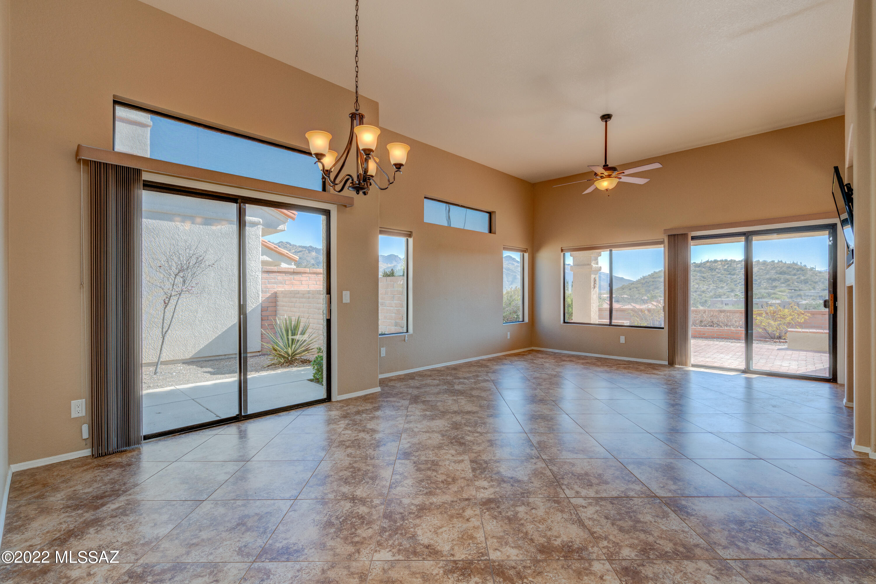 Sunrise Presidio East (1-87) - Residential