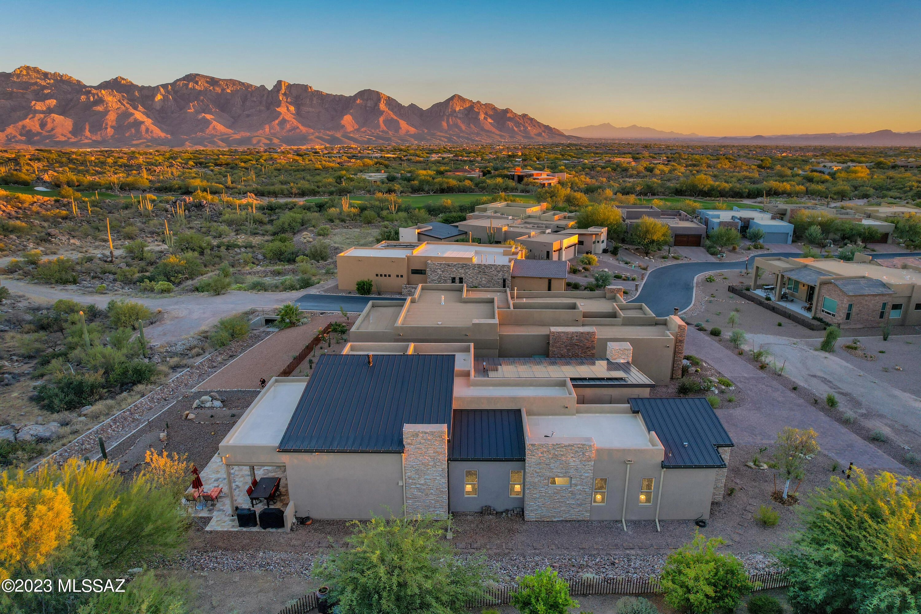 The Enclave At Stone Canyon V - Residential
