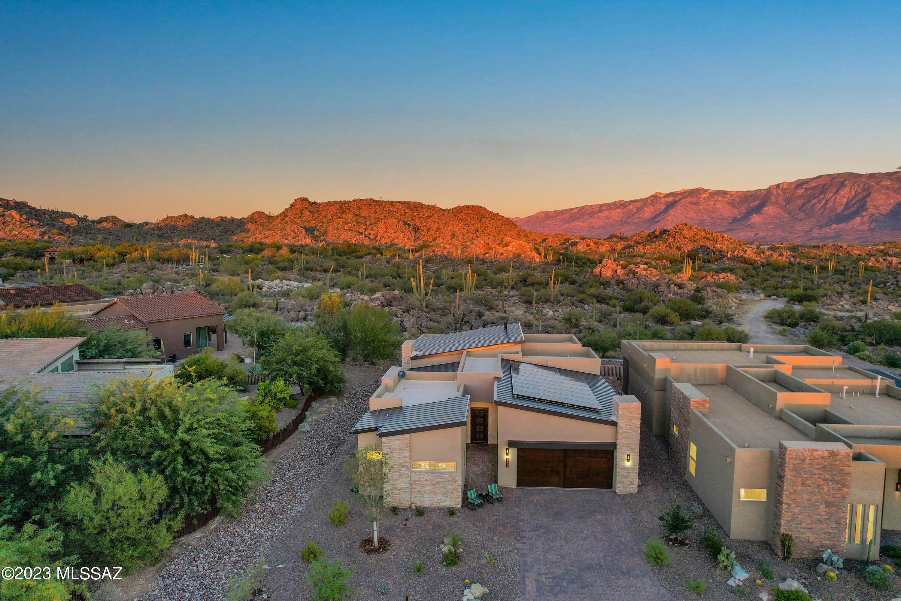 The Enclave At Stone Canyon V - Residential